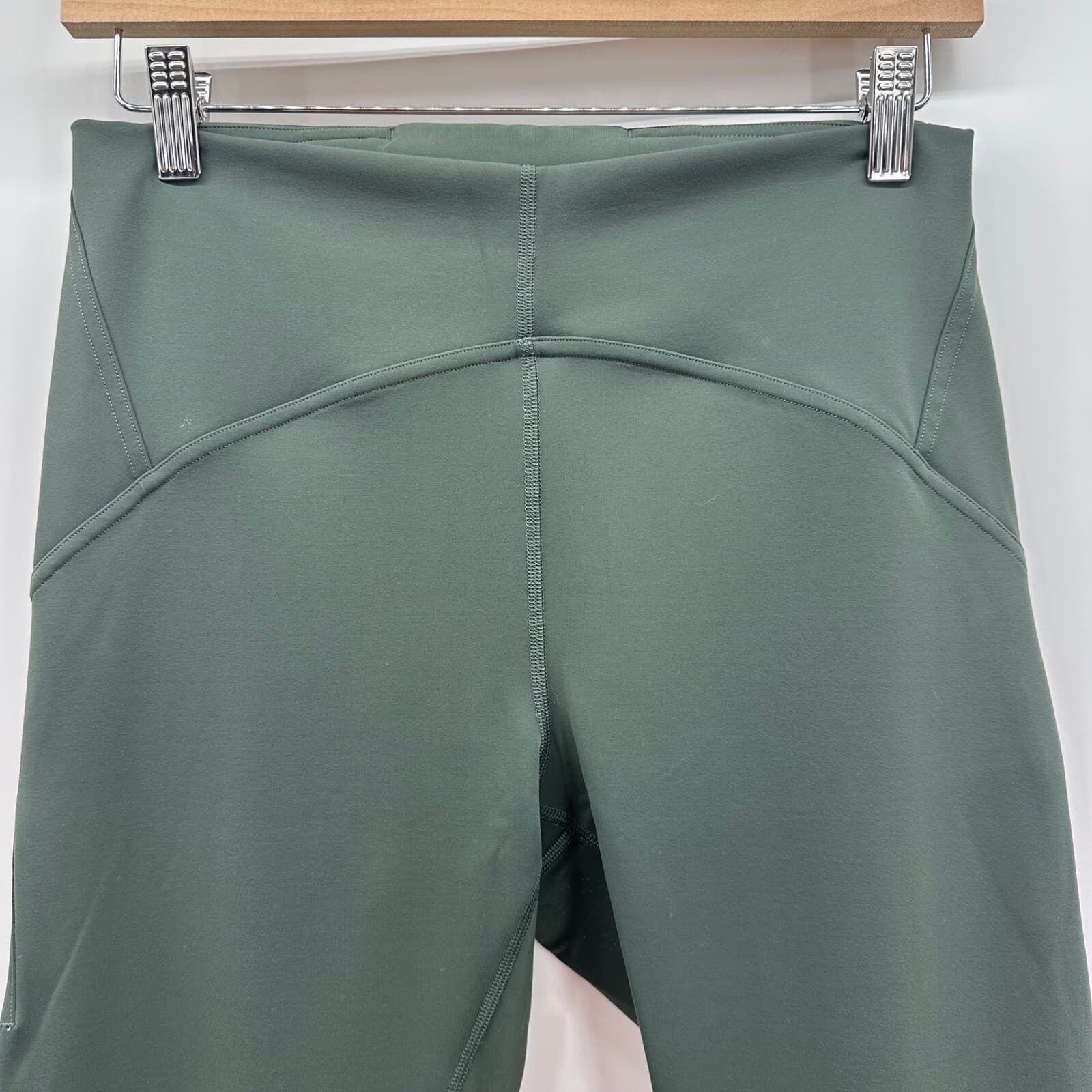 Lululemon Instill High-Rise Crop 23" in Smoked Spruce Sz 10 - Thumbnail 2