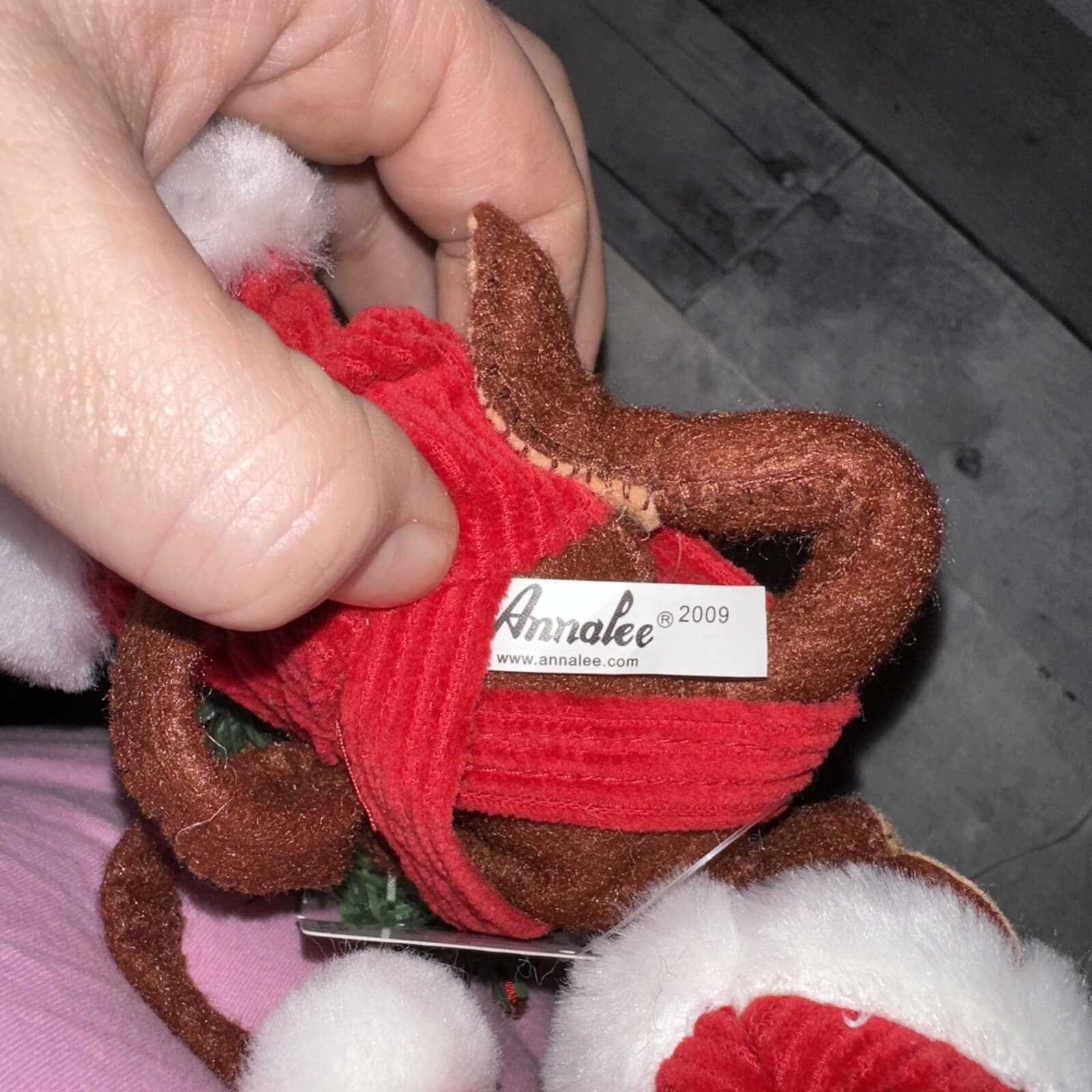 Annalee 7" Classic Santa Monkey in Overalls & Wreath of Bananas 2009 75030 New - Thumbnail 7