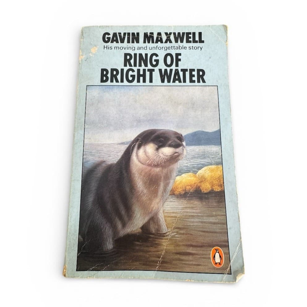Ring of Bright Water Gavin Maxwell Penguin Paperback ISBN 0140039236 - Thumbnail 2