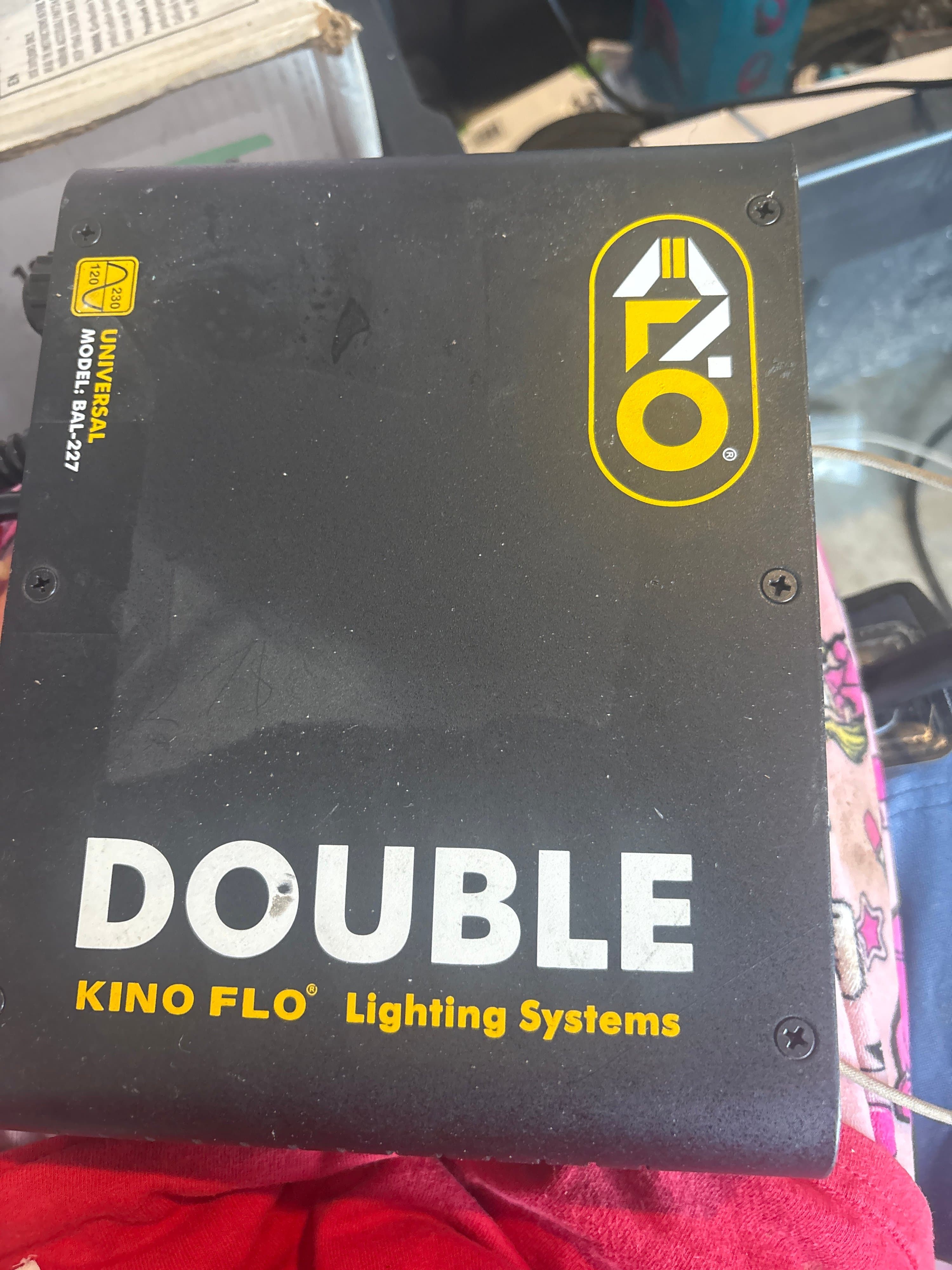 Kino Flo Double Lighting System Model BAL-227
