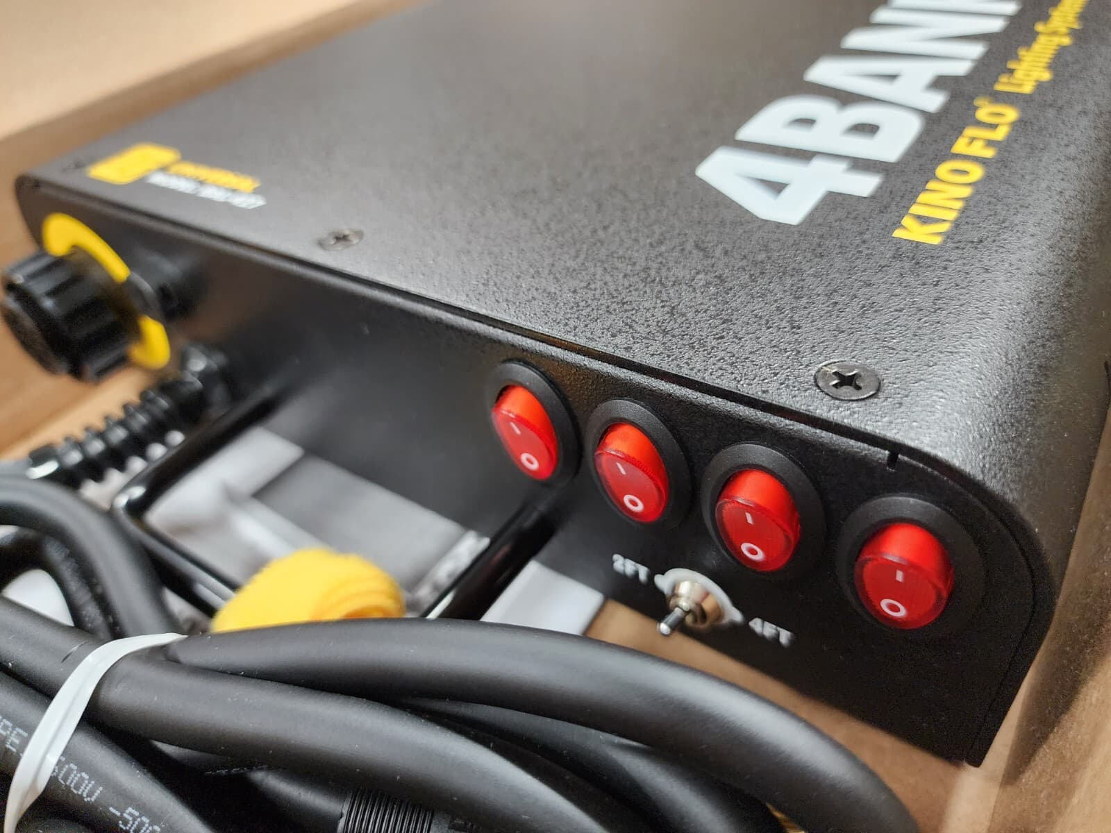 Kino Flo Double Lighting System Model BAL-227 - Thumbnail 23
