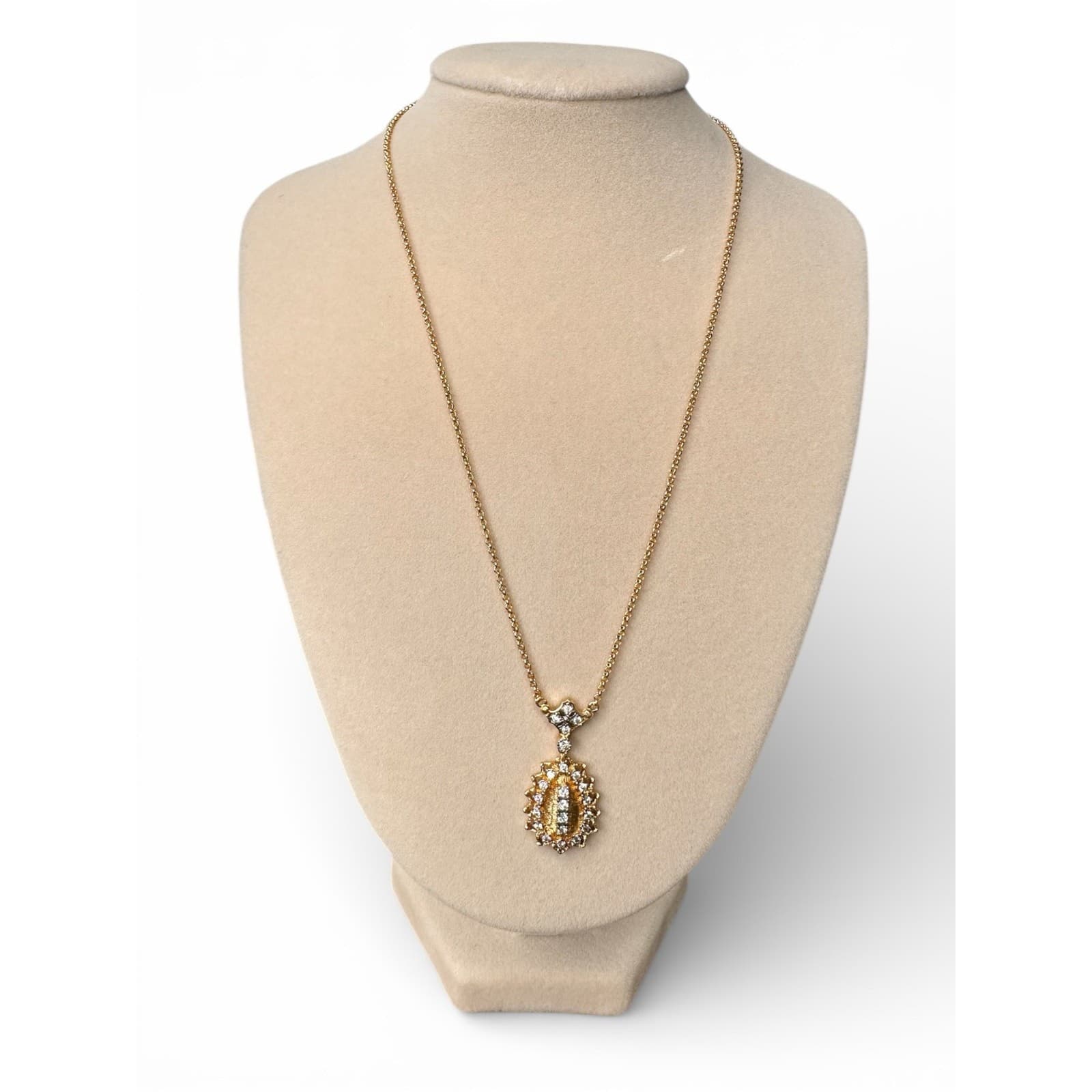 14K Gold Plated Oval Pendant Necklace Cubic Zirconia Pearl Vintage Style - Thumbnail 3