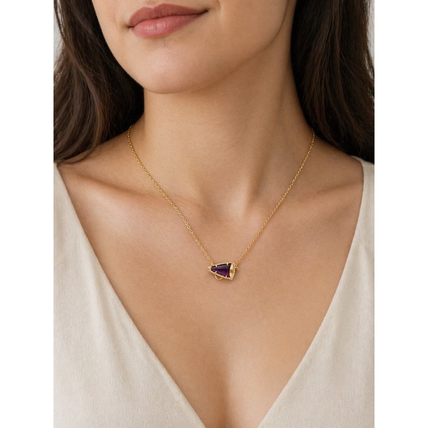 Kendra Scott Cheer 14k Gold Pendant Necklace Purple Mother of Pearl 19” Chain - Thumbnail 2