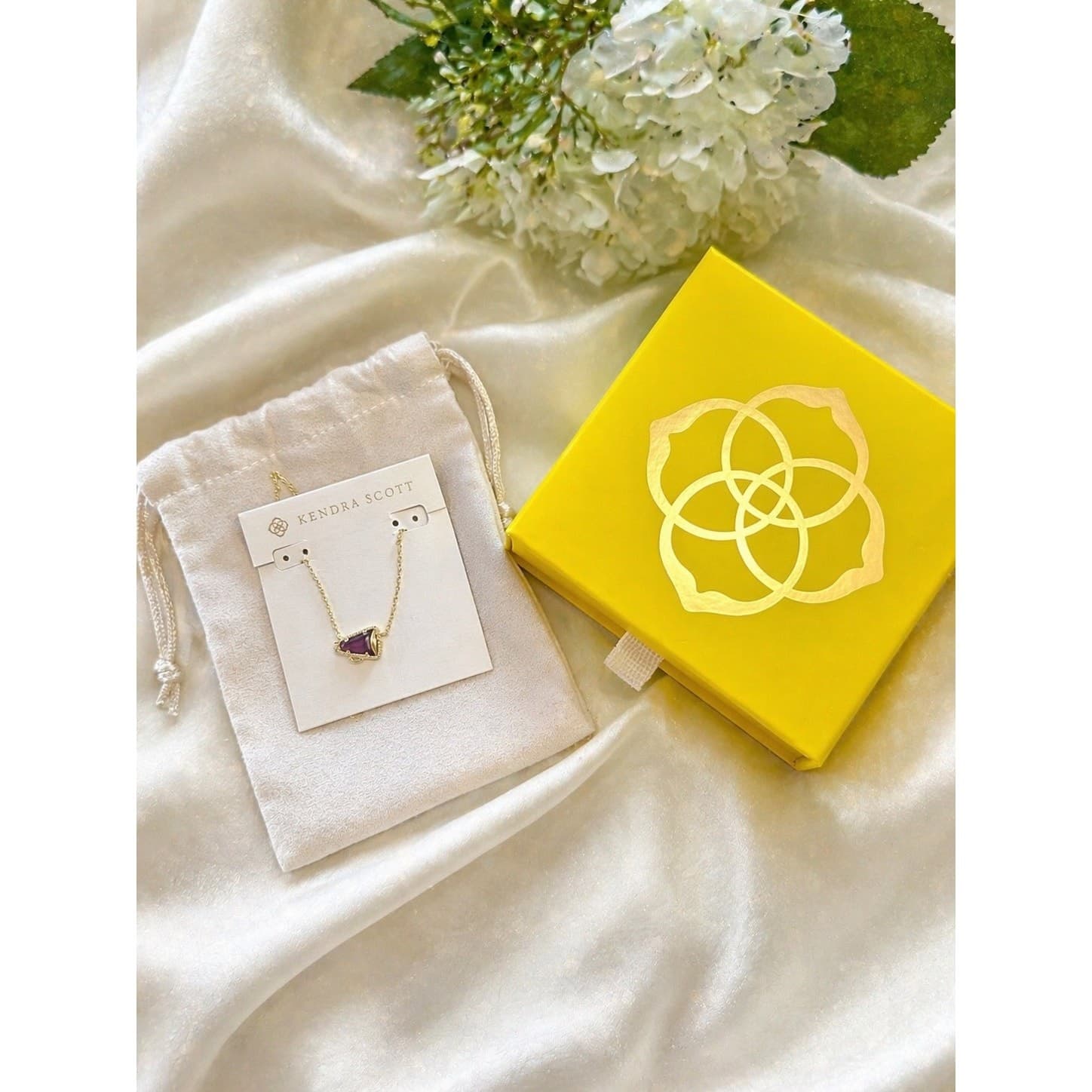 Kendra Scott Cheer 14k Gold Pendant Necklace Purple Mother of Pearl 19” Chain - Thumbnail 7