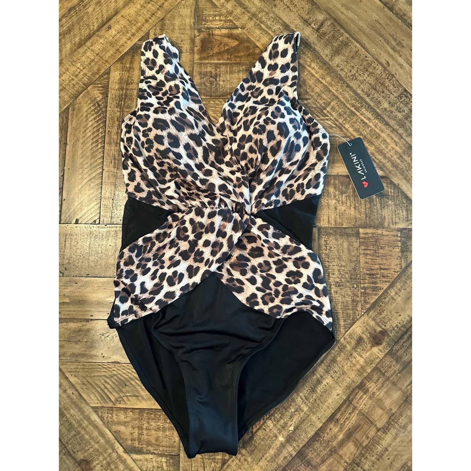 Leopard One Piece Swimsuit Tummy Control V Neck Animal Print Bathing Suit M - Thumbnail 6