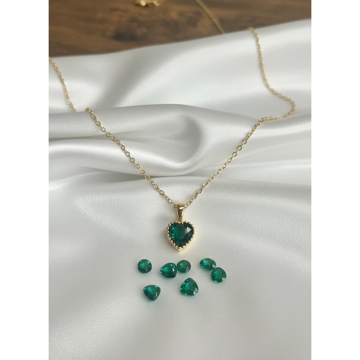 Emerald Green Heart Pendant Necklace Gold Tone CZ Dainty Women Gift Adjustable - Thumbnail 8