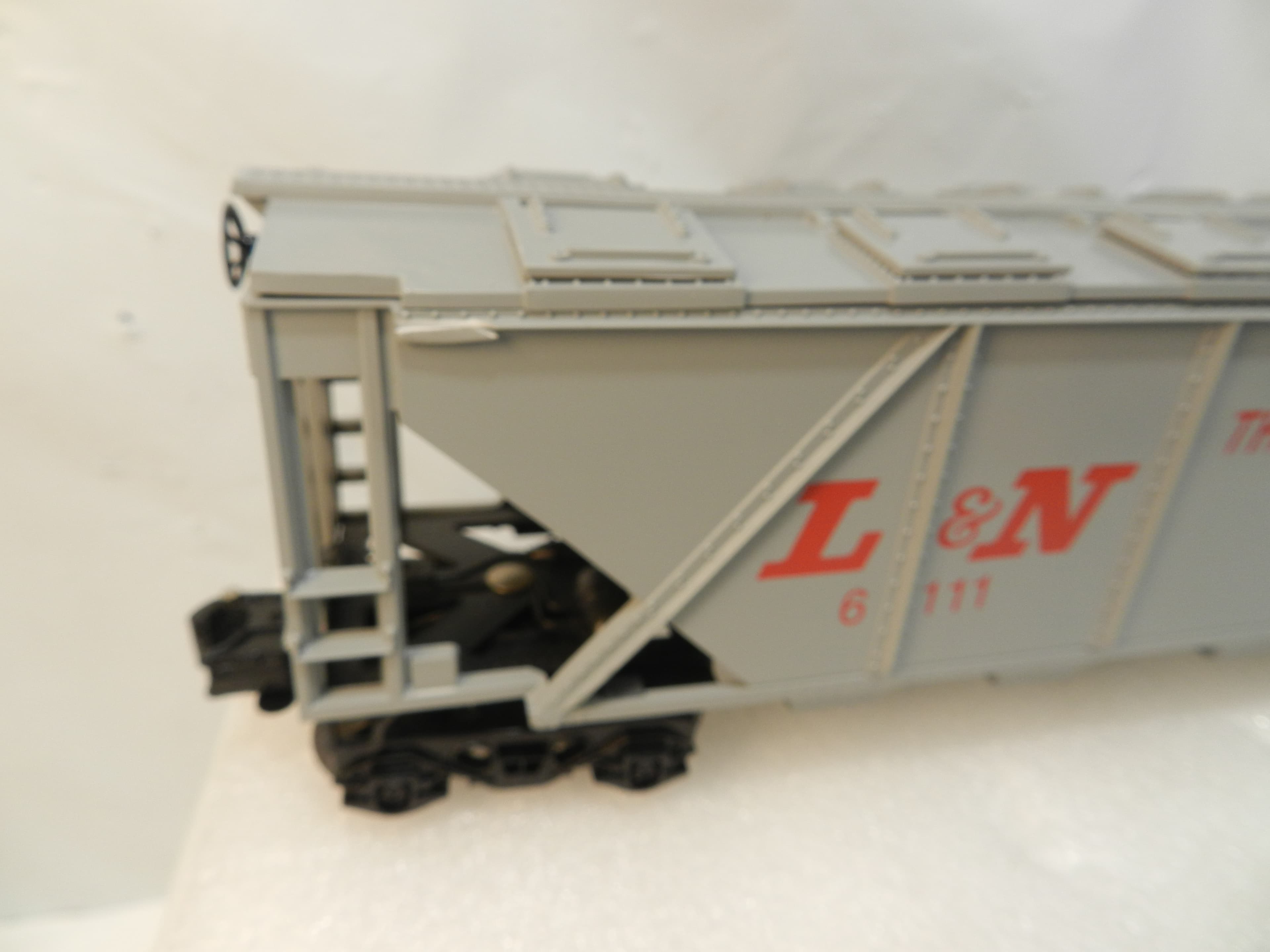 Vintage Lionel 6-6111 L&N Covered Hopper Car 0 & 027 Gauge Train Car (P51K) - Thumbnail 9