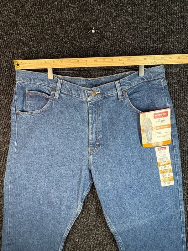 Wrangler Five Star Premium Men's Relaxed Fit Flex Denim Jeans Size 38x30 - Thumbnail 6