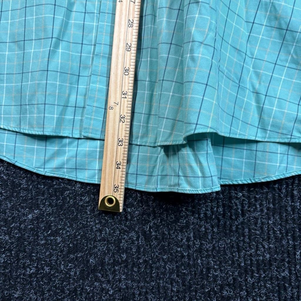 L.L.Bean Men's Short Sleeve Wrinkle Free Traditional Fit Plaid Button-Down Shirt - Thumbnail 6
