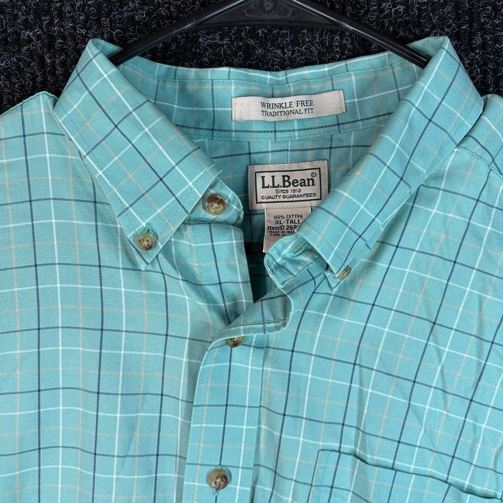 L.L.Bean Men's Short Sleeve Wrinkle Free Traditional Fit Plaid Button-Down Shirt - Thumbnail 3