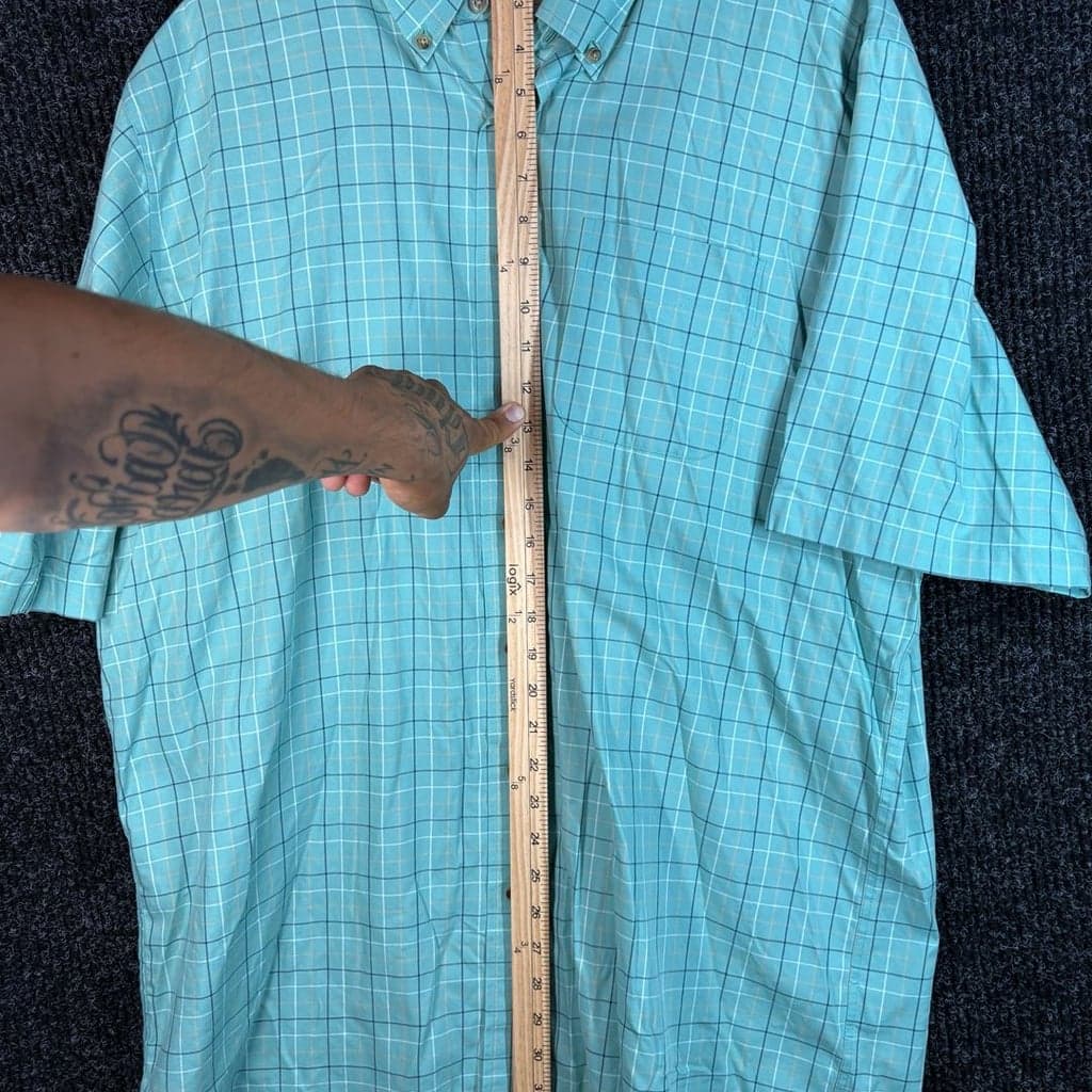 L.L.Bean Men's Short Sleeve Wrinkle Free Traditional Fit Plaid Button-Down Shirt - Thumbnail 5
