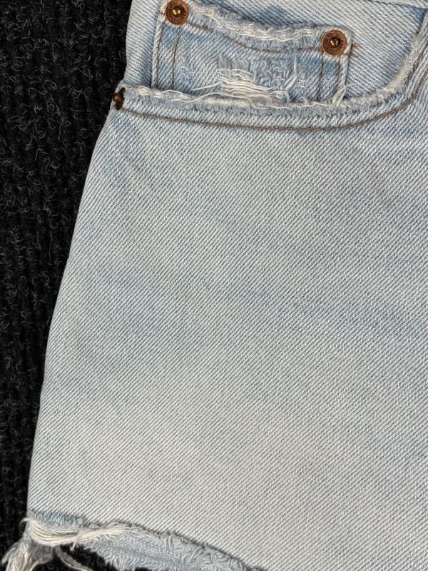 Abercrombie & Fitch Annie High Rise Cutoff Denim Shorts Size 29/8 - Thumbnail 2