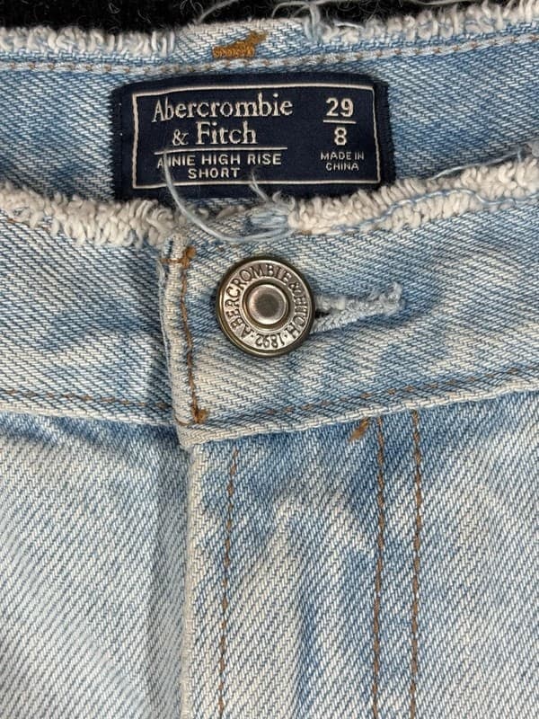 Abercrombie & Fitch Annie High Rise Cutoff Denim Shorts Size 29/8 - Thumbnail 3