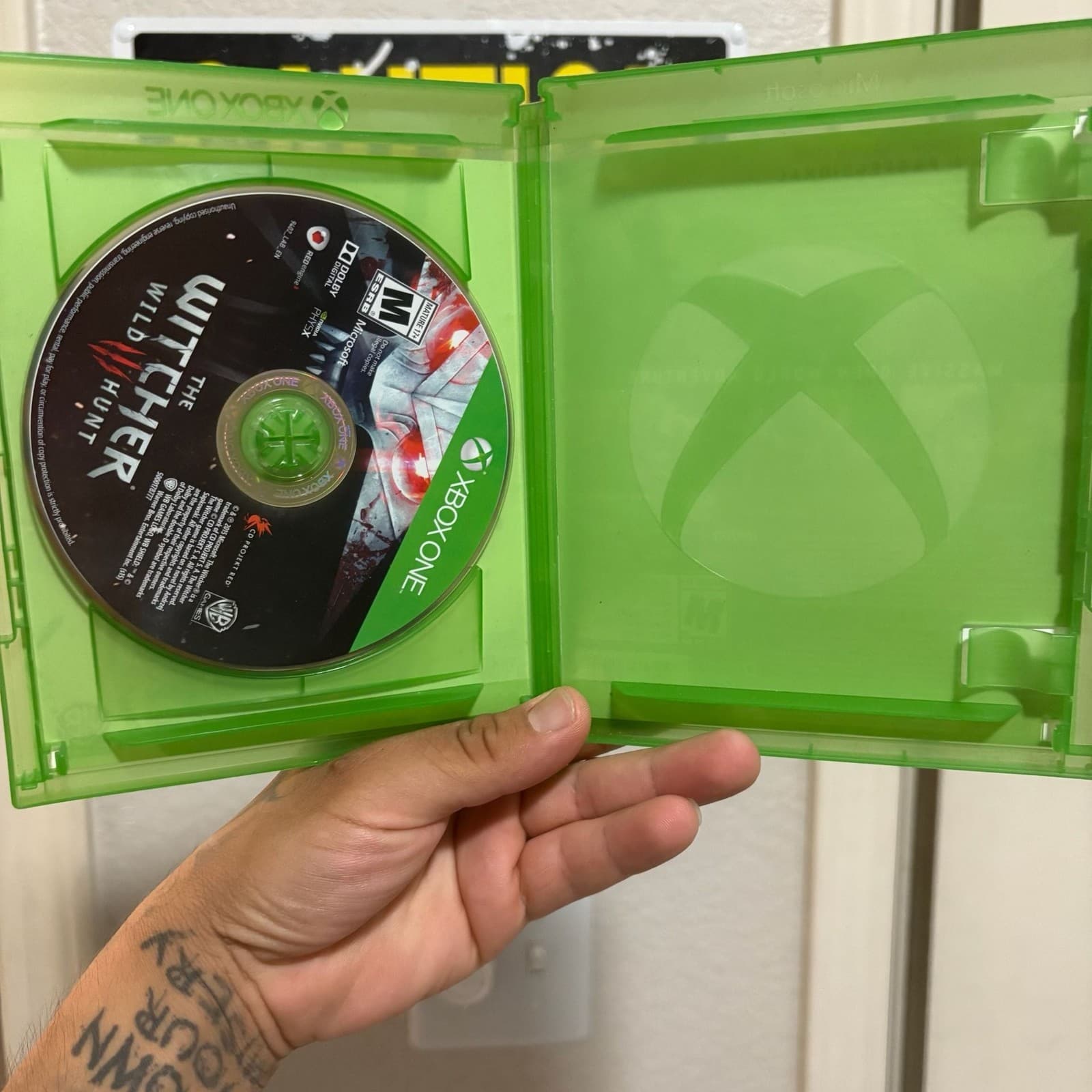 The Witcher 3: Wild Hunt - Xbox One - Thumbnail 3