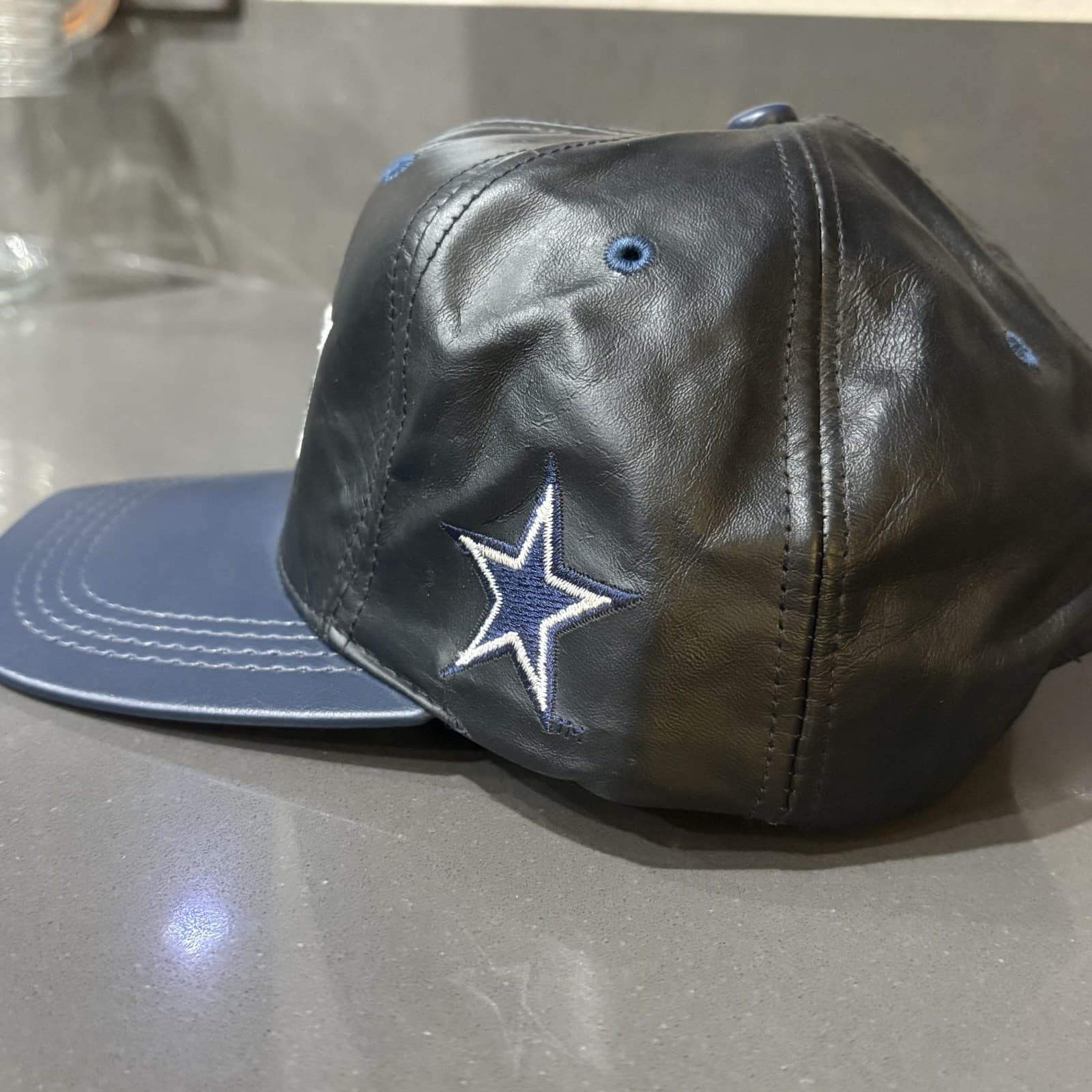 VINTAGE Dallas Cowboys Hat Cap Men Snapback Black Genuine Leather NFL 90s USA - Thumbnail 8