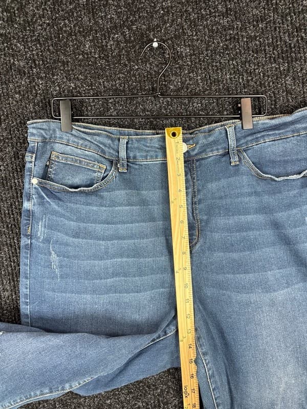 Judy Blue Los Angeles Light Washed Skinny Jeans - Thumbnail 7