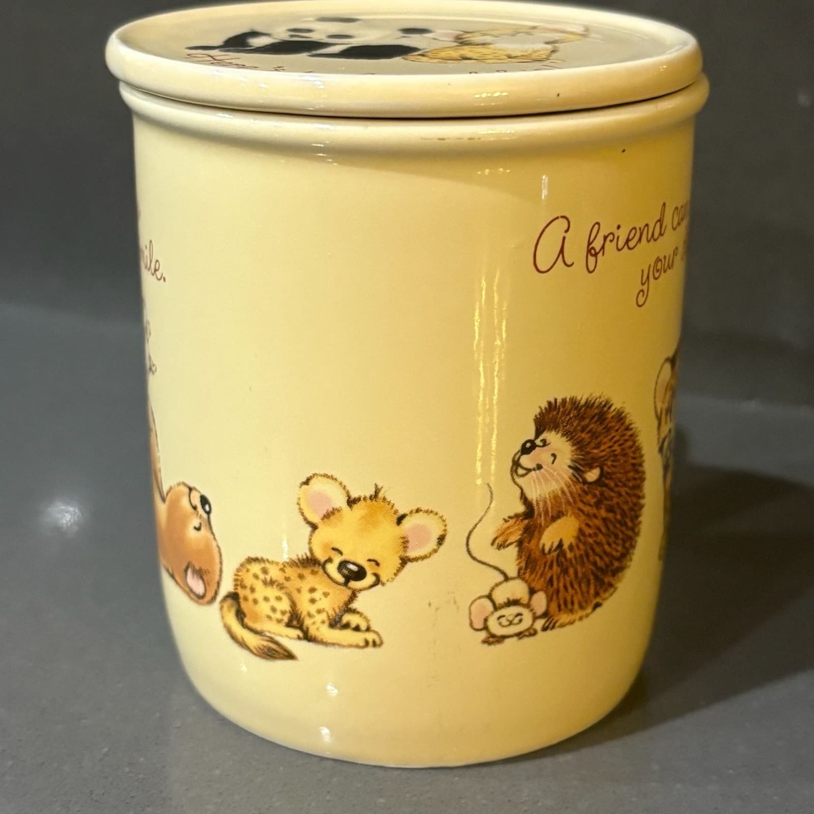 Vintage Hallmark Mug Mates Ceramic Mug with Lid Animal Illustration - Thumbnail 5