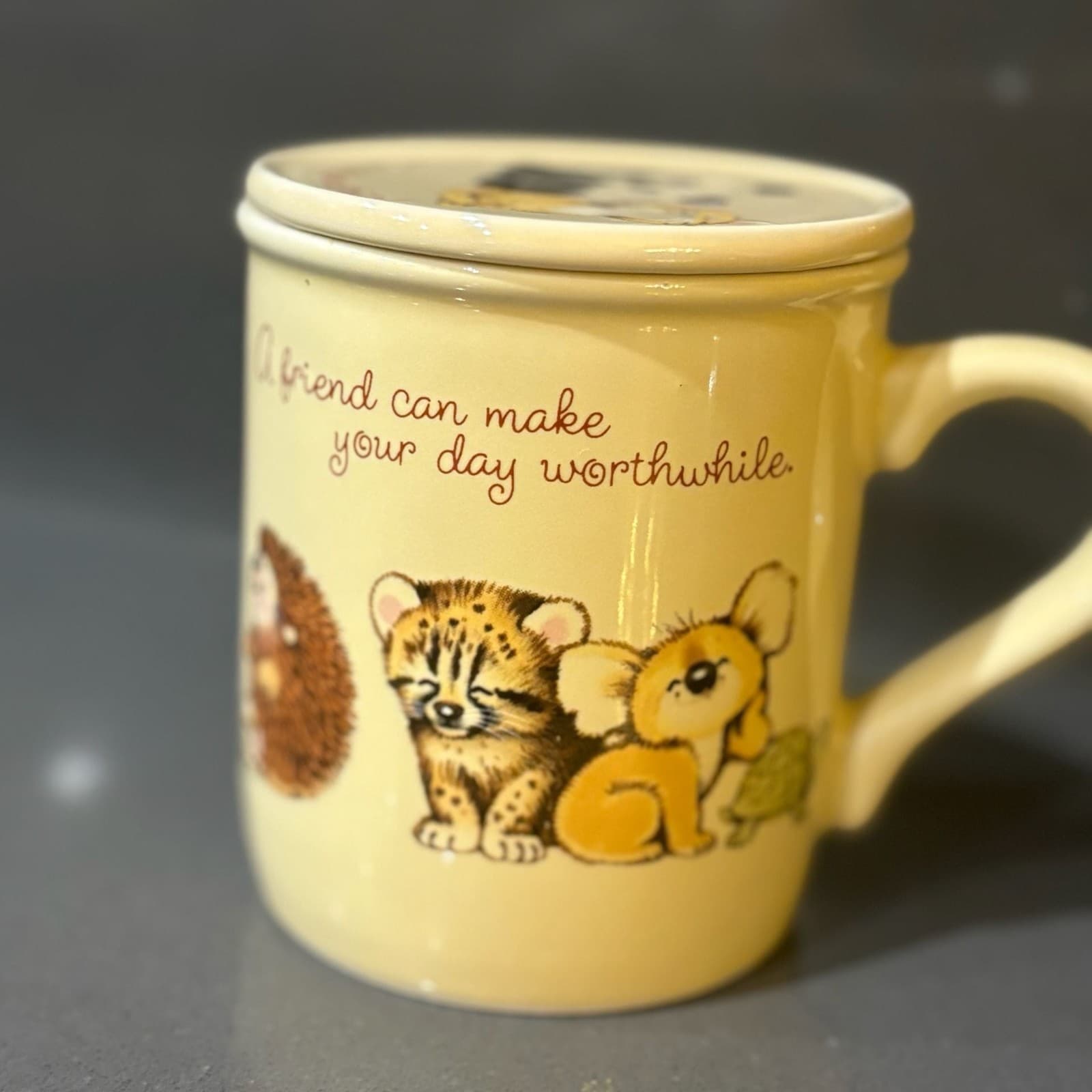 Vintage Hallmark Mug Mates Ceramic Mug with Lid Animal Illustration - Thumbnail 4