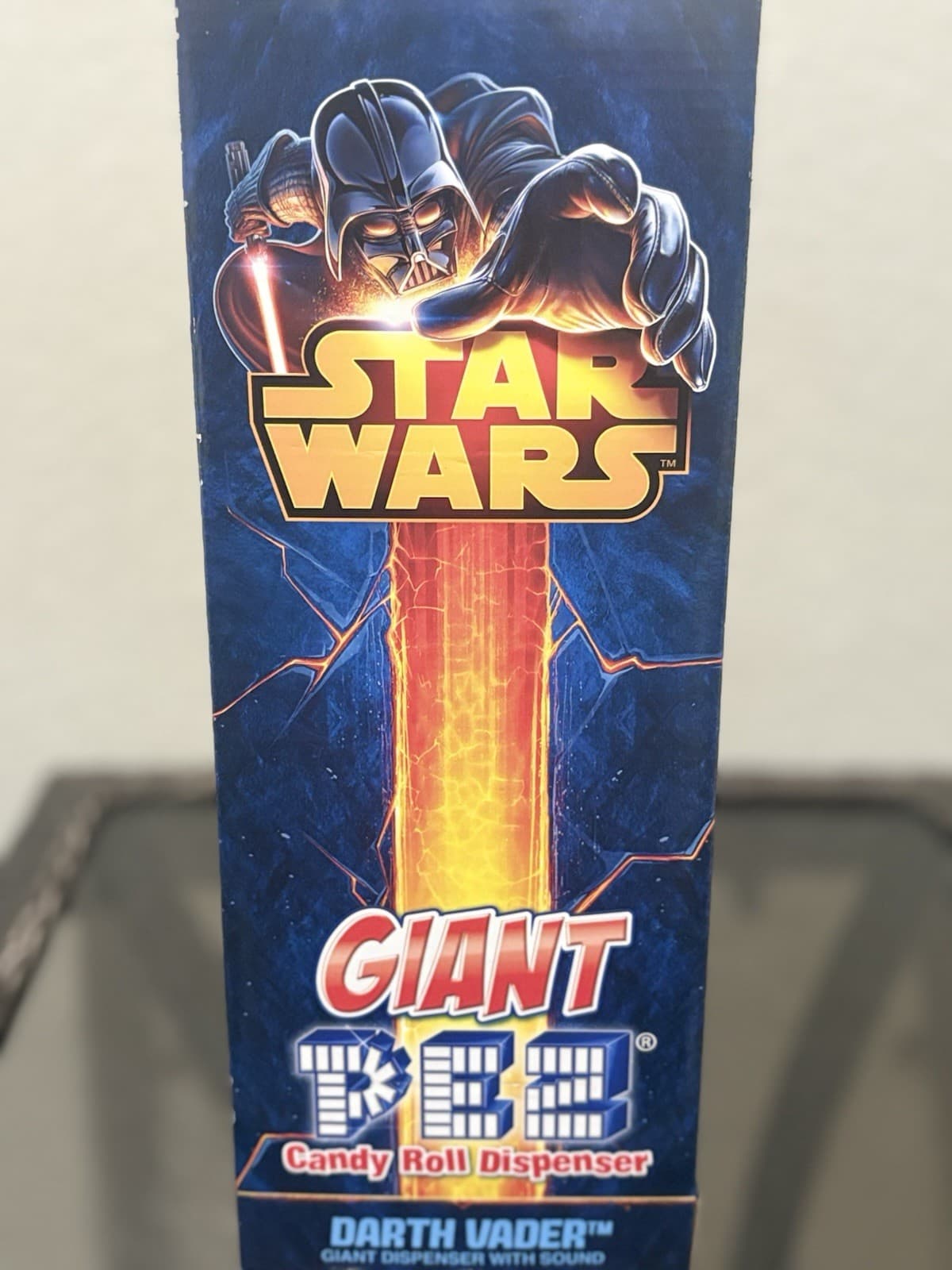 NEW STAR WARS DARTH VADER GIANT PEZ DISPENSER WITH SOUND & CANDY 12" - Thumbnail 6