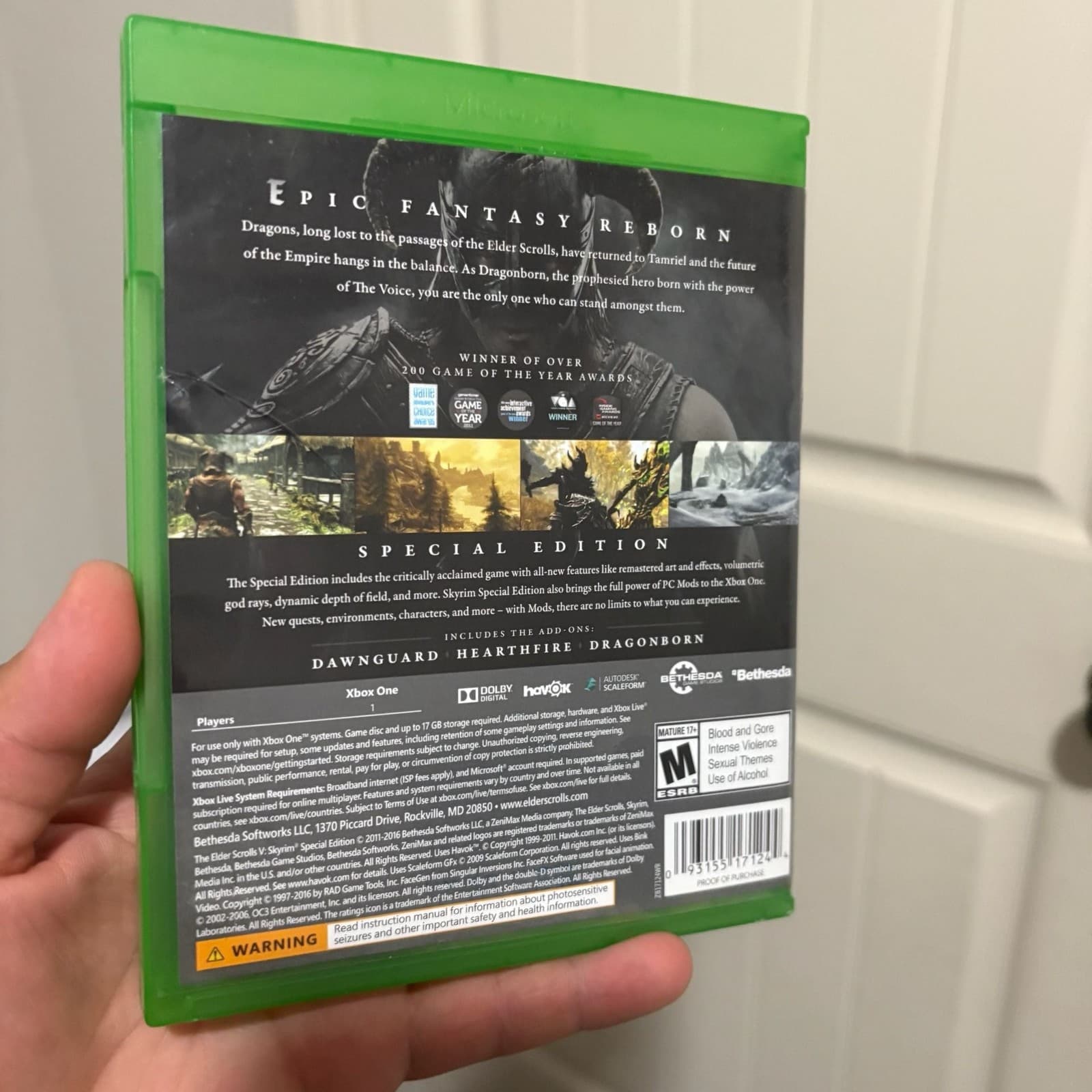 The Elder Scrolls V: Skyrim Special Edition - Xbox One - Thumbnail 2
