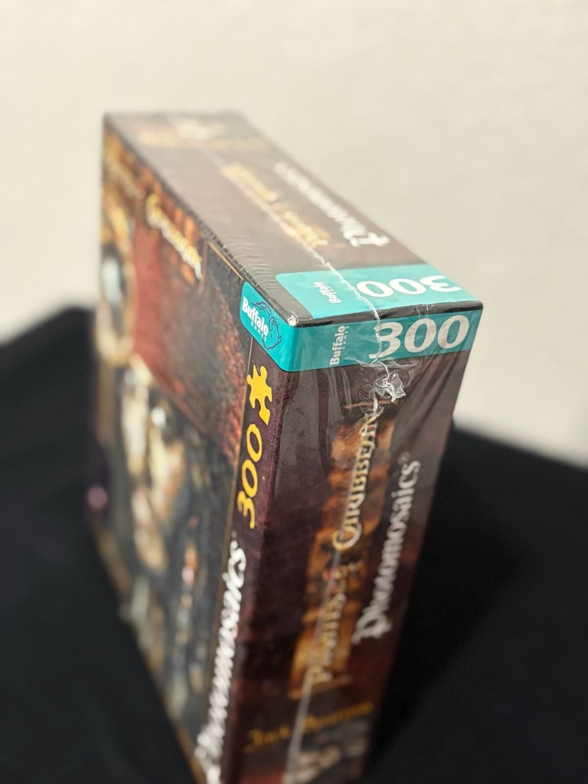 Disney Pirates of the Caribbean Jack Sparrow 300 Piece Jigsaw Puzzle - Thumbnail 2