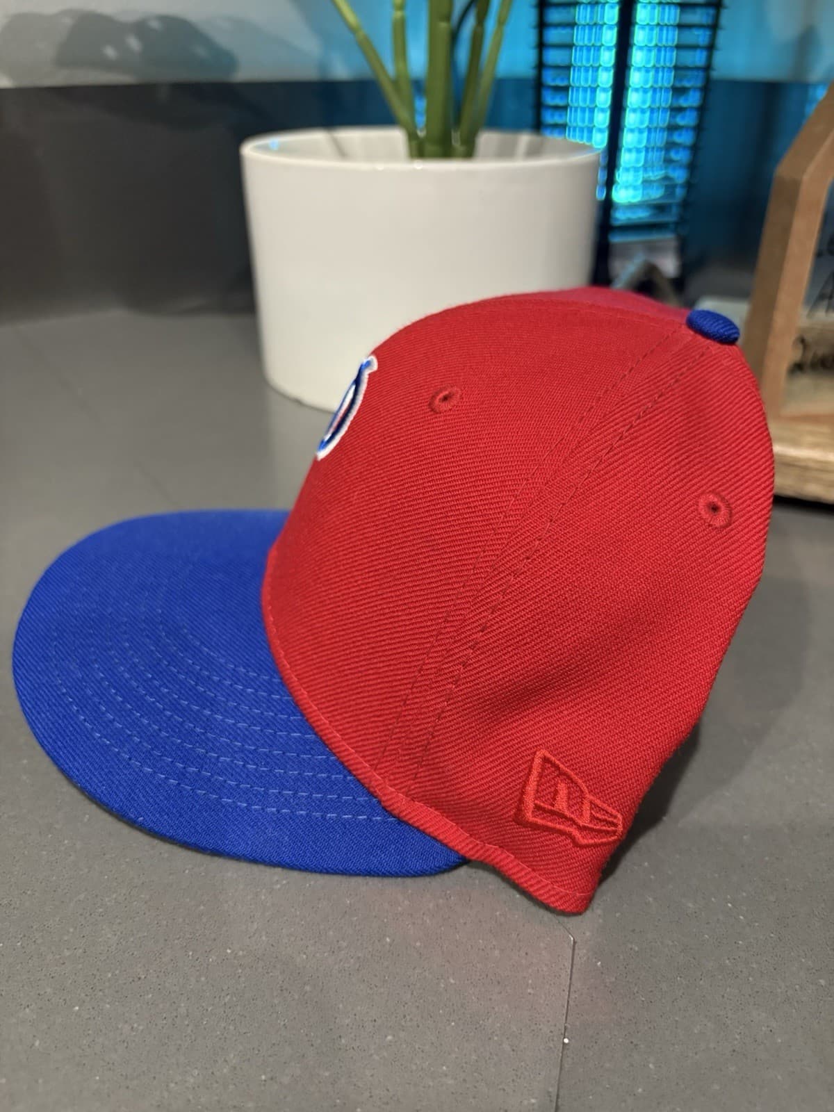 New Era Philadelphia Phillies 59FIFTY Blue Red Cap MLB Fitted Size 7 1/8 - Thumbnail 2