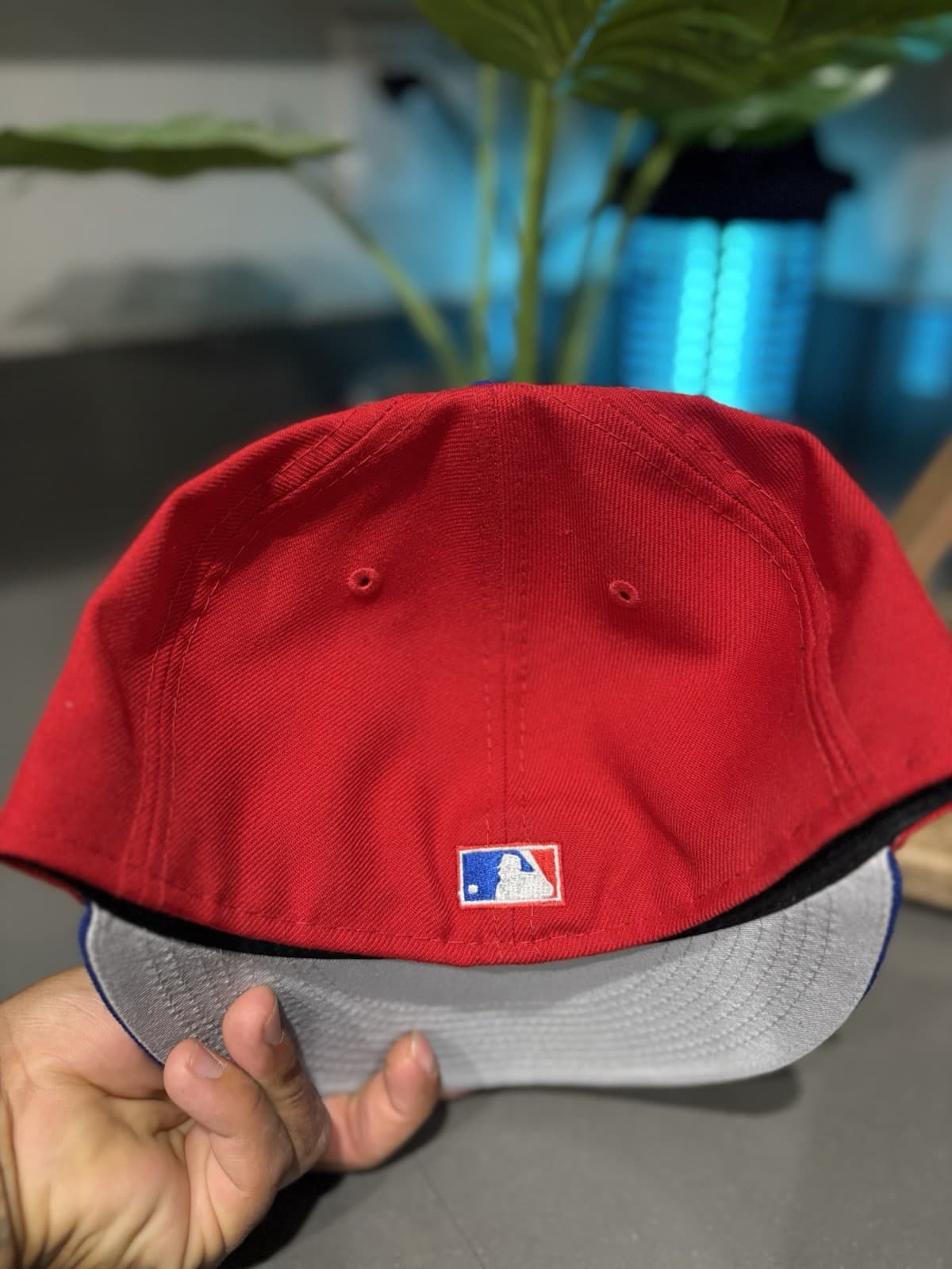 New Era Philadelphia Phillies 59FIFTY Blue Red Cap MLB Fitted Size 7 1/8 - Thumbnail 3