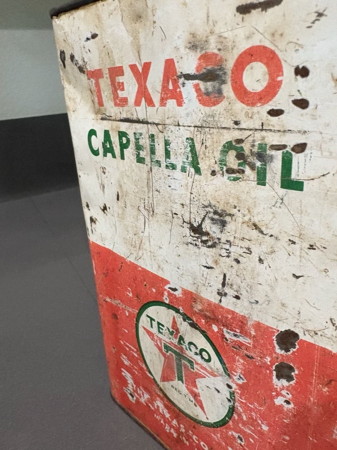 Vintage Texaco Capella Oil 1 Gallon Metal Can - Thumbnail 2