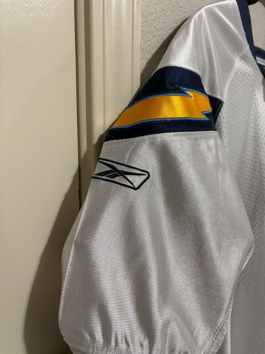 Reebok San Diego Chargers Philip Rivers 17 NFL Jersey Size 50 - Thumbnail 4