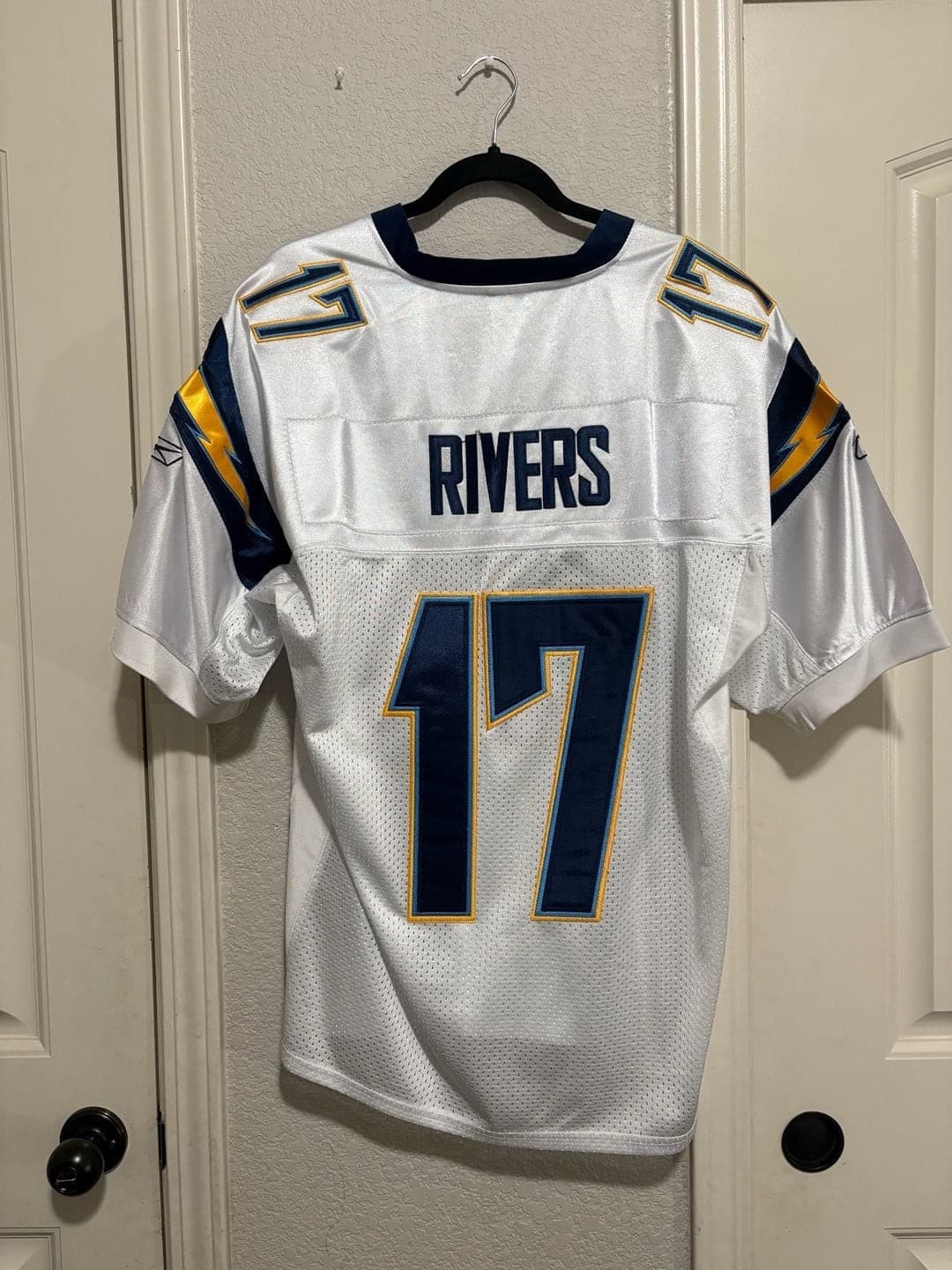 Reebok San Diego Chargers Philip Rivers 17 NFL Jersey Size 50 - Thumbnail 8