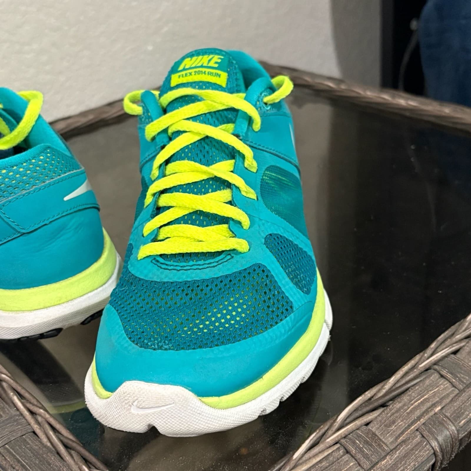 Nike Flex 2014 Run Women's Running Shoes Teal and Neon Yellow size 8 - Thumbnail 6
