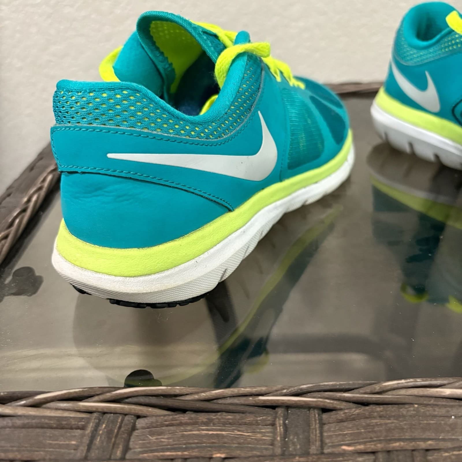 Nike Flex 2014 Run Women's Running Shoes Teal and Neon Yellow size 8 - Thumbnail 9
