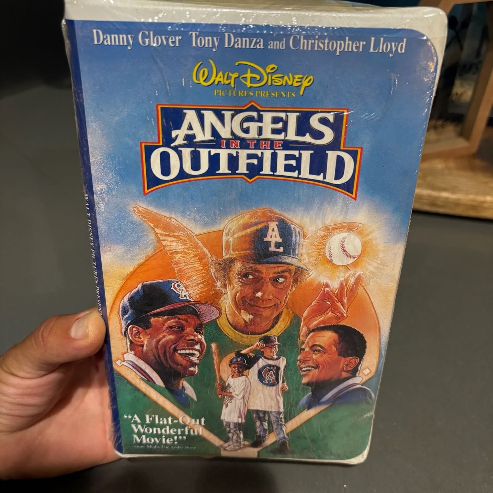 Angels in the Outfield Walt Disney Home Video VHS Clamshell Movie