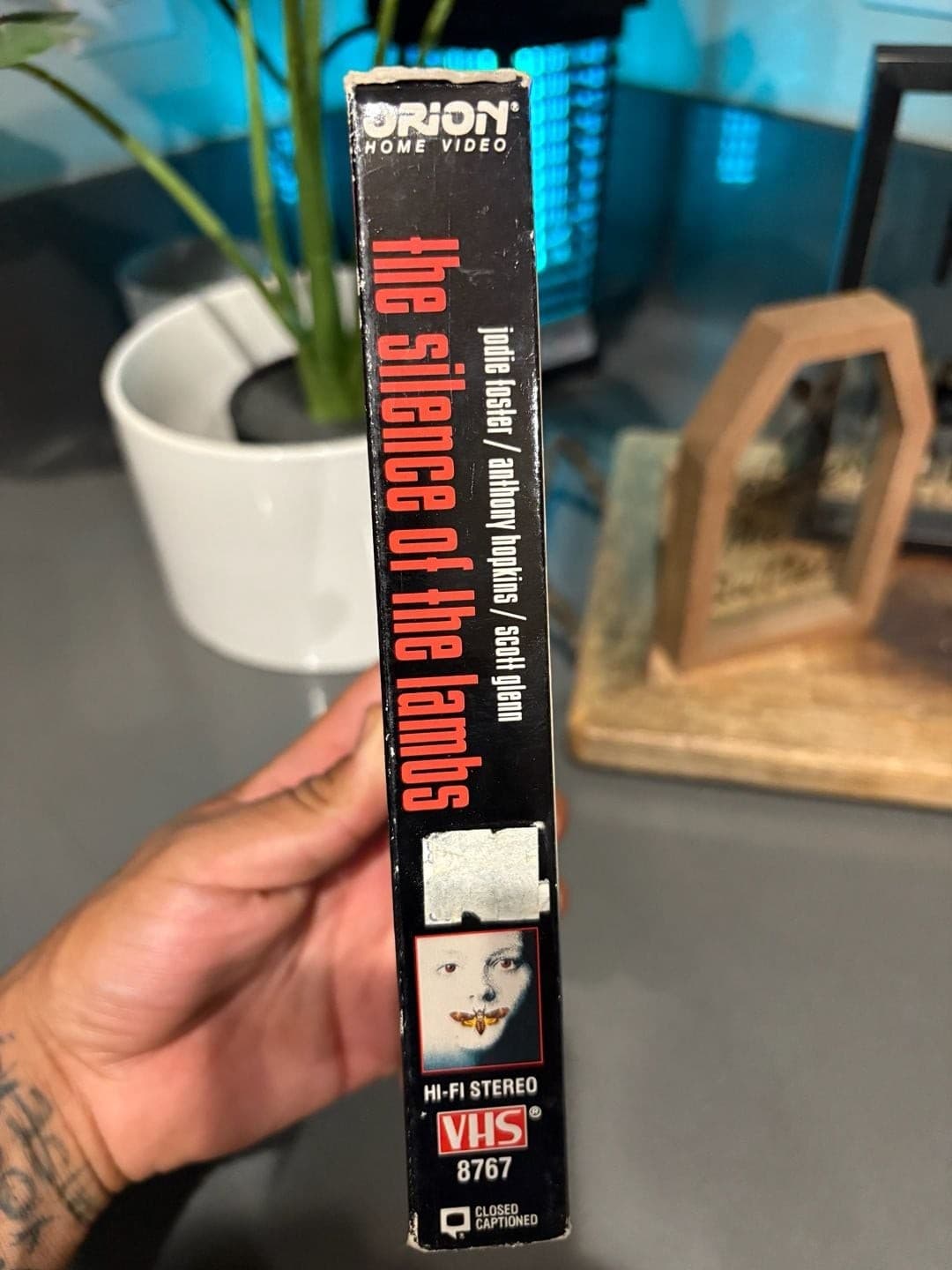 The Silence of the Lambs (1991) Orion Home Video VHS Tape - Thumbnail 4