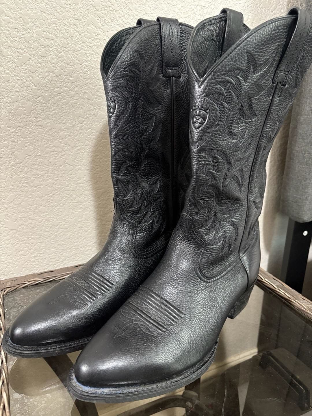 Ariat Heritage R-Toe Western Cowboy Boots
