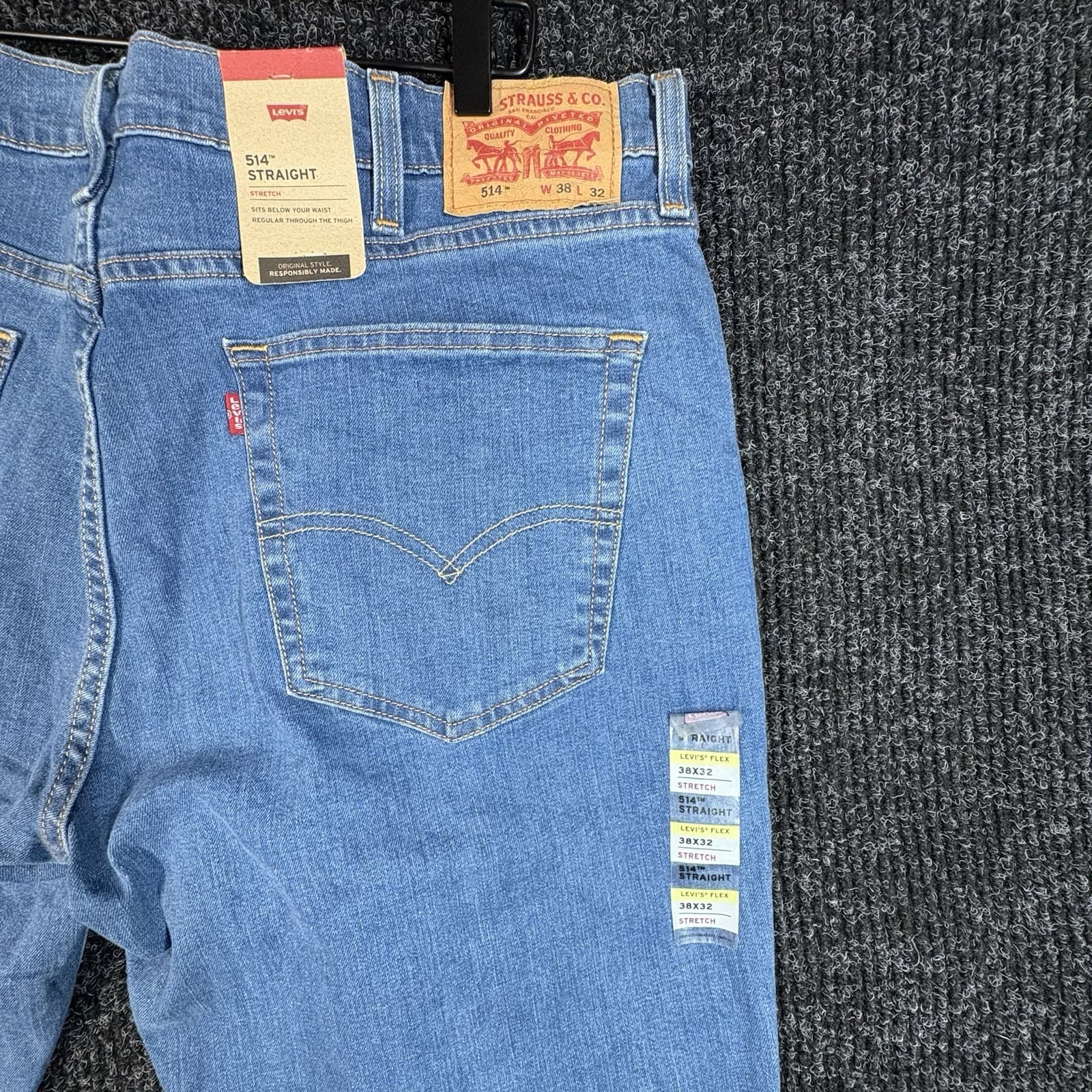 Levi's 514 Men's Straight Leg Stretch Blue Jeans, Size 38"x32" - Thumbnail 9