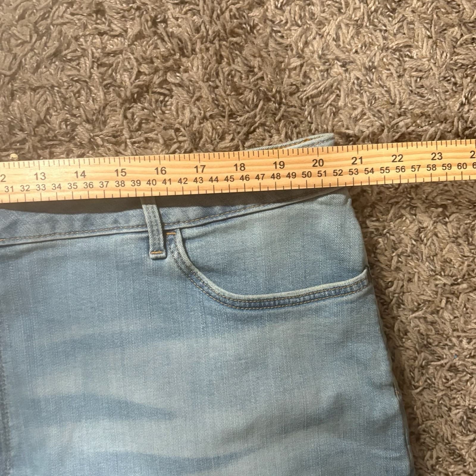 Wrangler 4" Rolled Denim Shorts Size 24W - Thumbnail 7