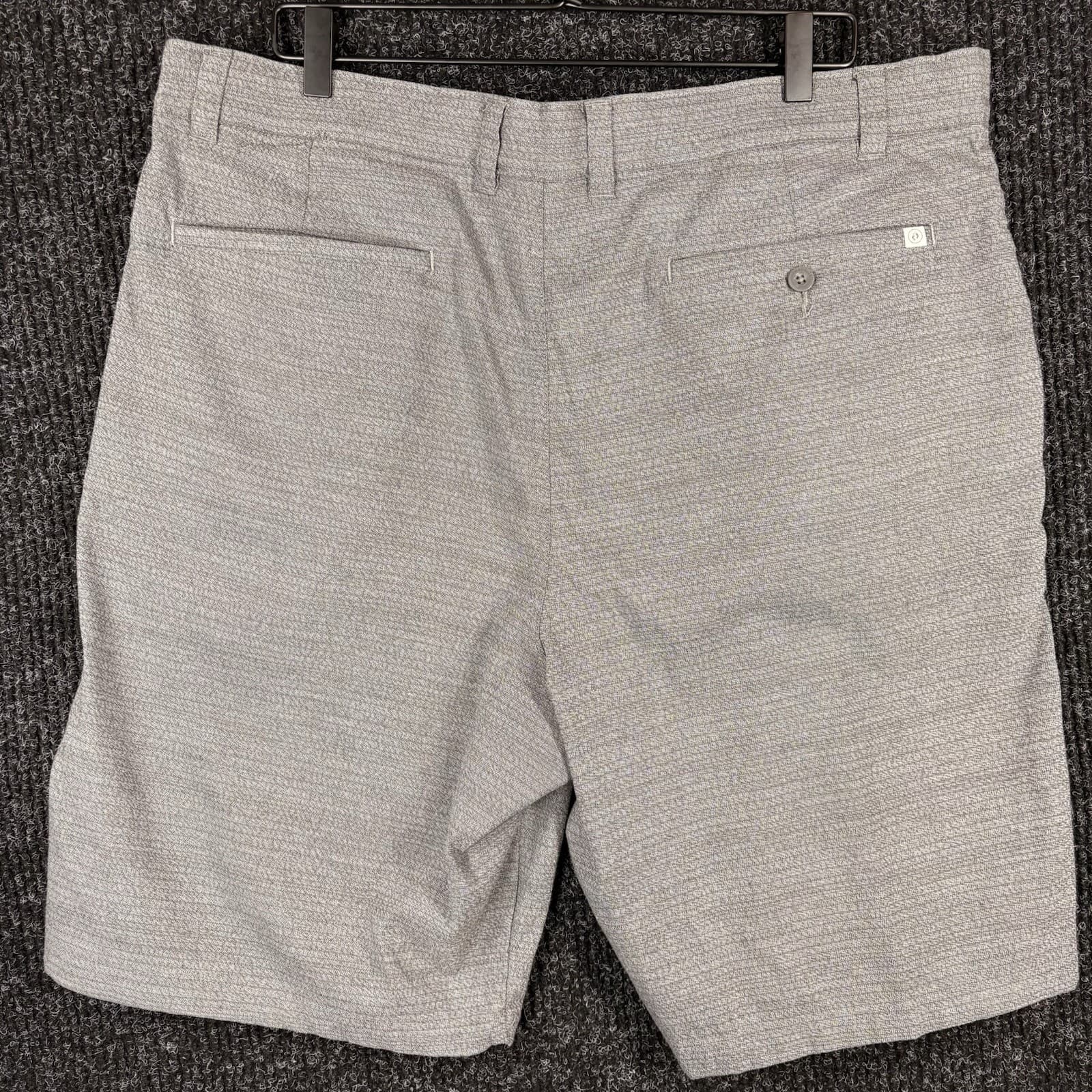 Hang Ten Men's Hybrid Heathered Flat Front Shorts Size 40 Gray - Thumbnail 5
