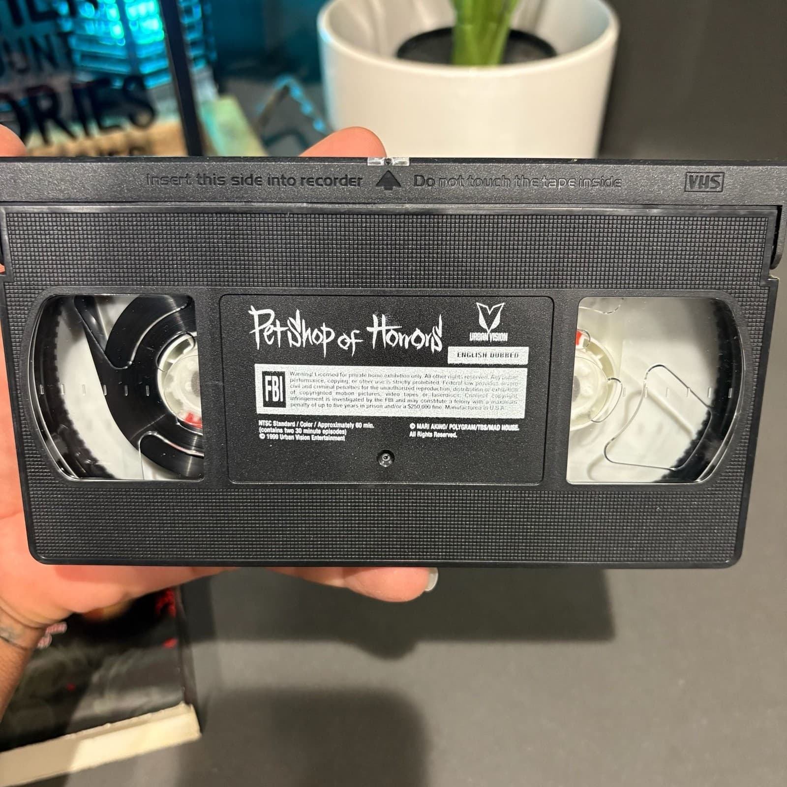 Pet Shop of Horrors Volume 1 English Dubbed VHS - Thumbnail 3