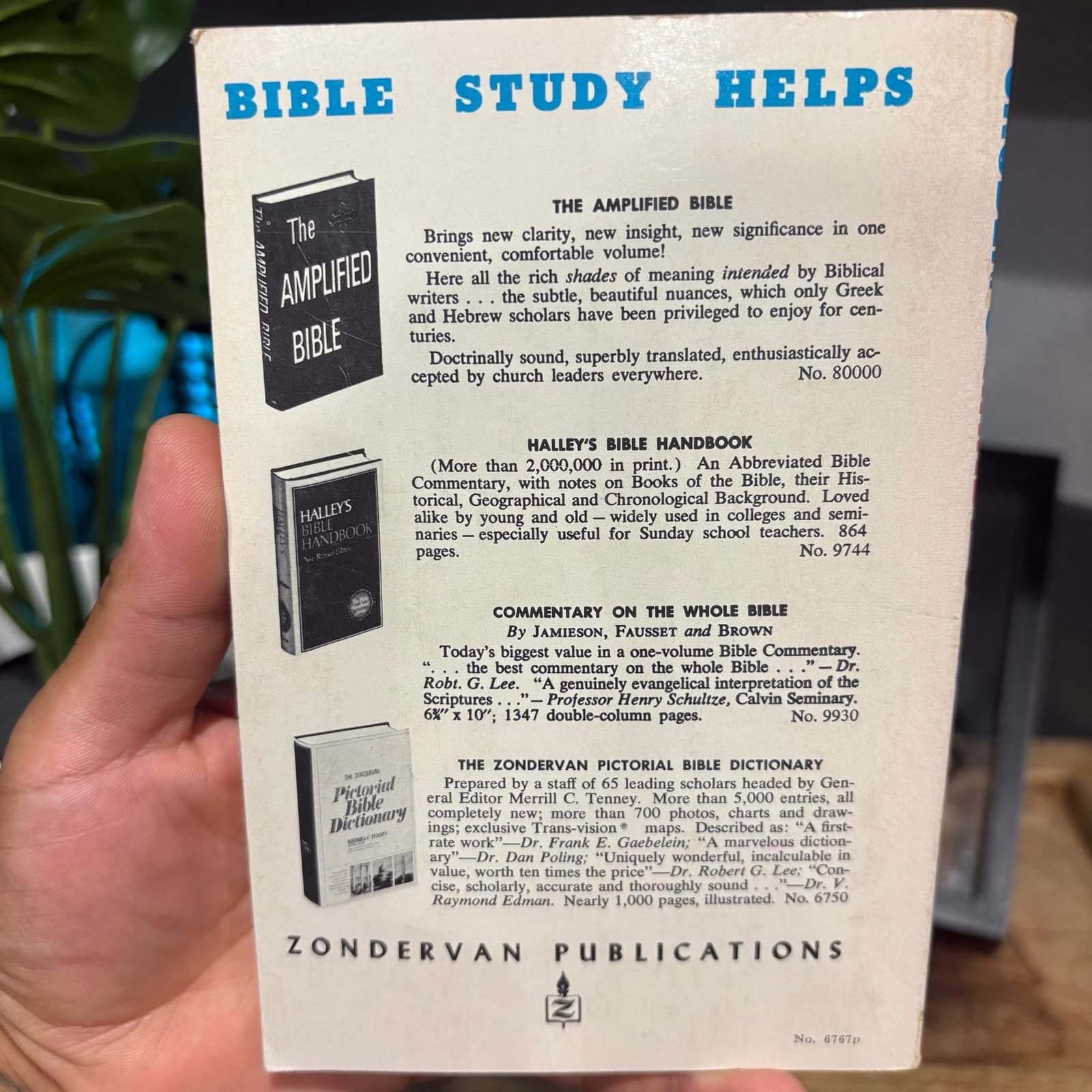 Cruden's Handy Concordance to the Bible (Zondervan Paperback) - Thumbnail 2