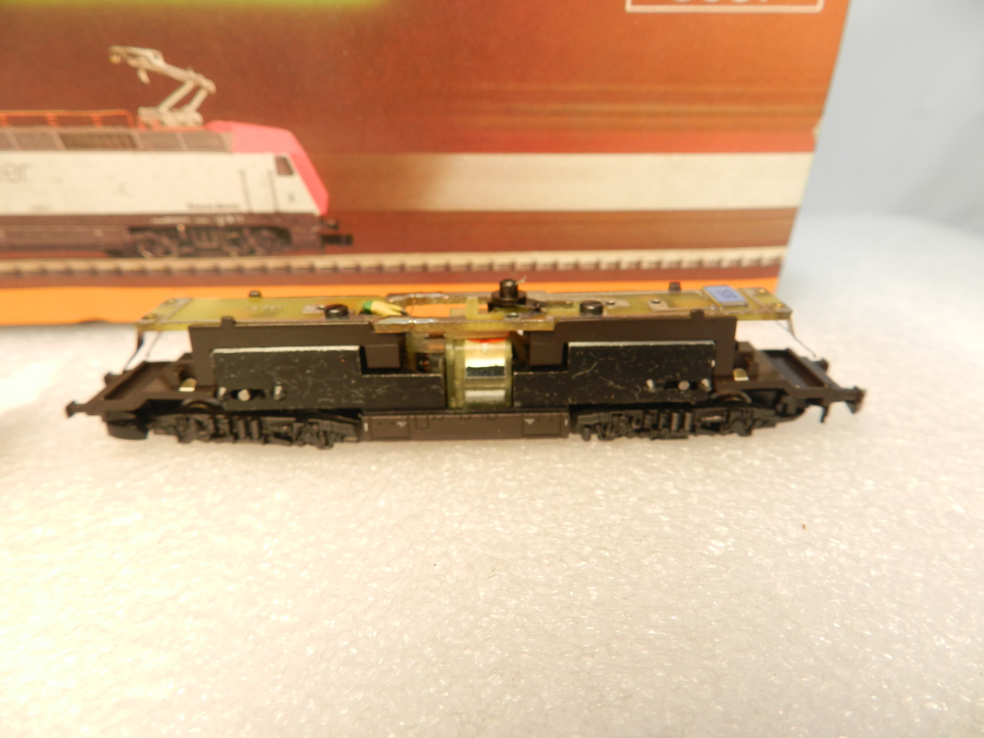 Vintage Z Scale Marklin Mini-Club 8837 Euro Sprinter Eletric Locomotive (P53K) - Thumbnail 6