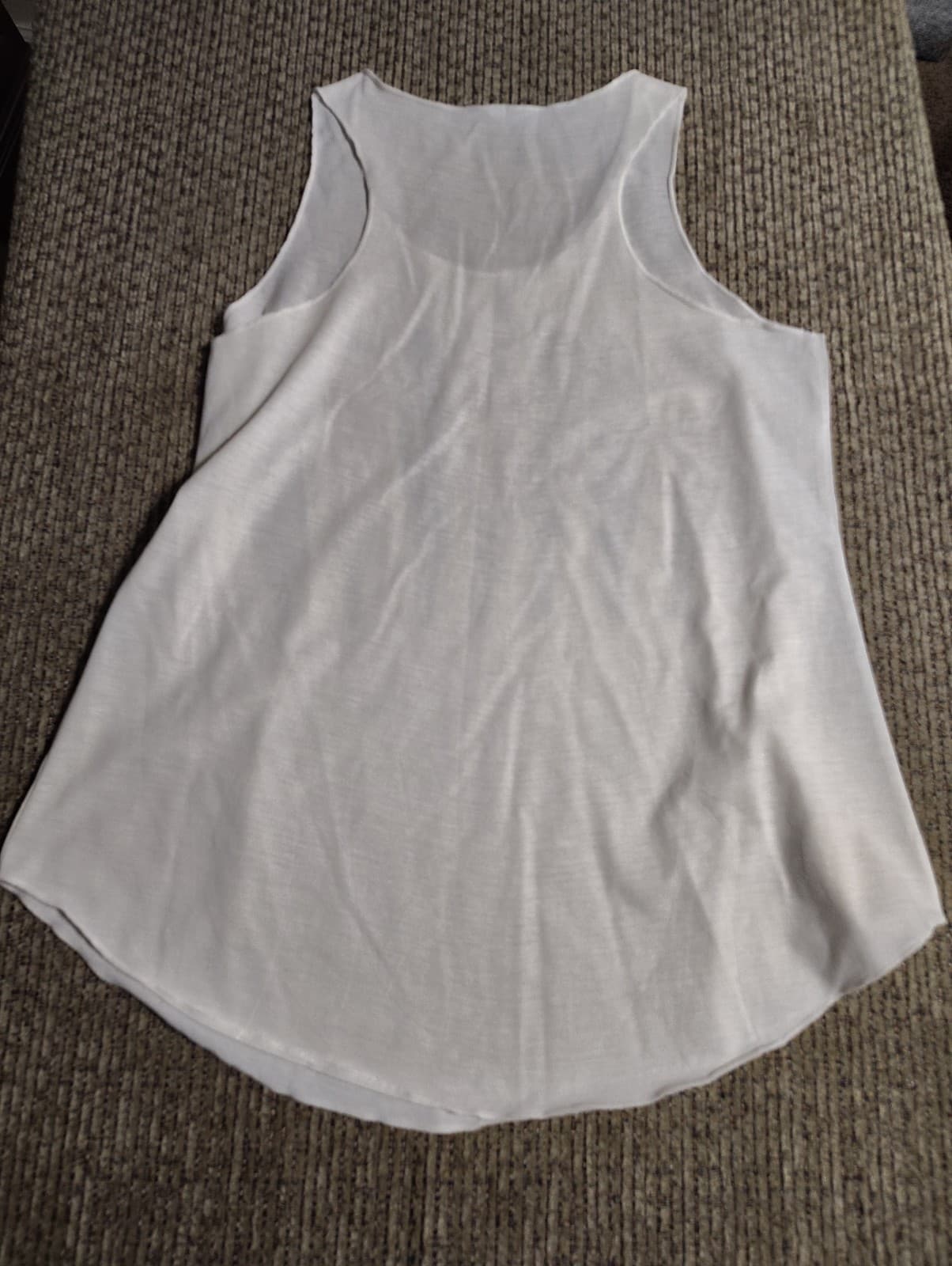 New! Women's White FEATHERS TANK TOP Size Medium - Thumbnail 5