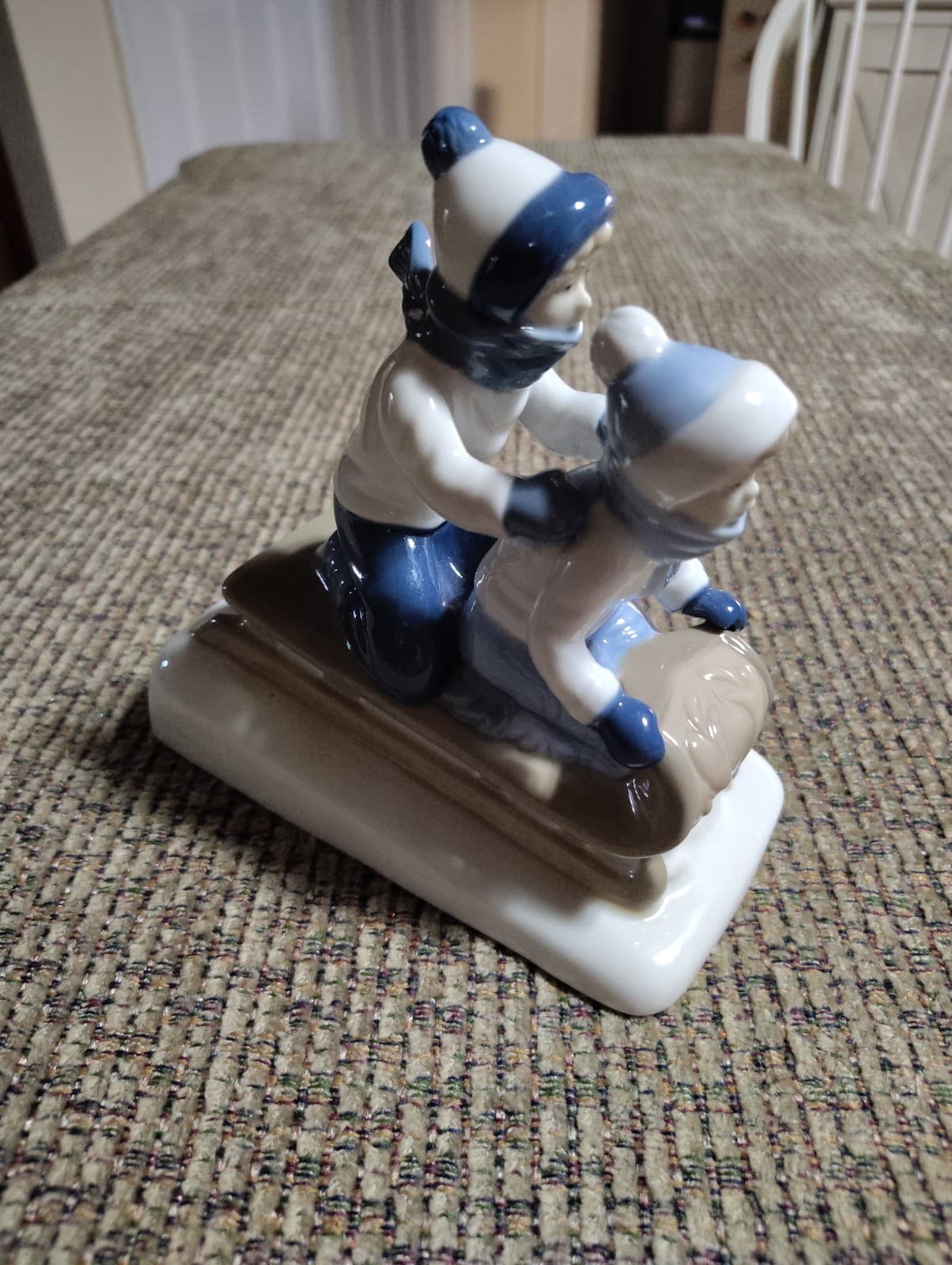 Vintage Paul Sebastian CUERNAVACA Porcelain Kids on a Sled 6.5" - Thumbnail 3