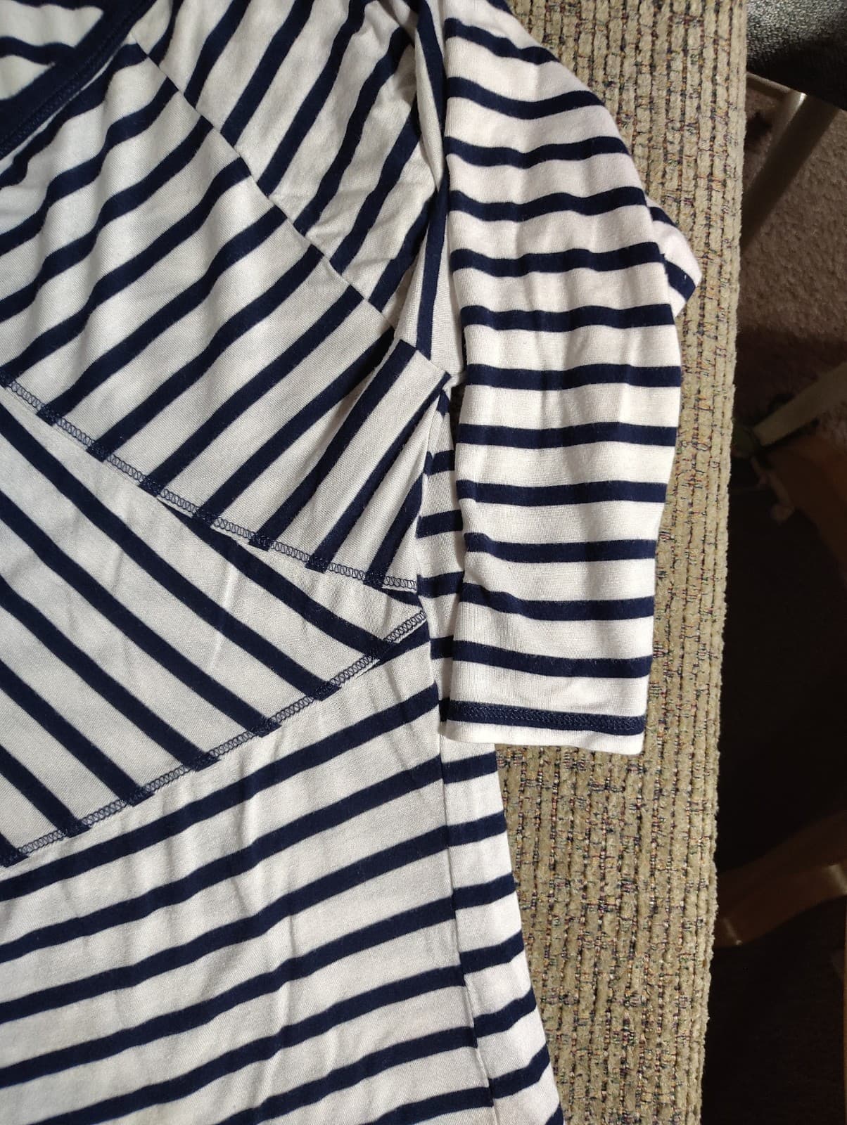 Closet Full Womens 3/4 Sleeve Blue/white Striped V Neck Tunic Size S - Thumbnail 3