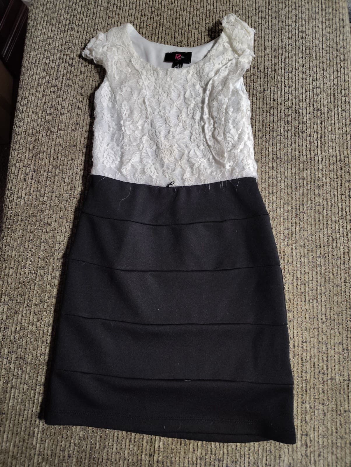 I2 GIRL Dress Size 8