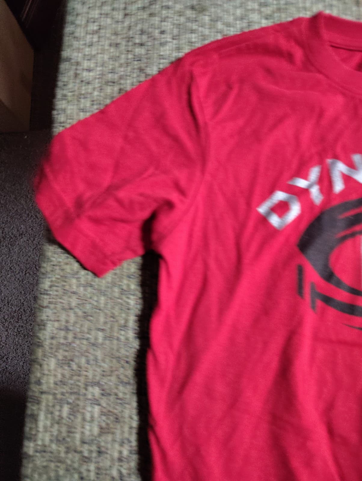 VNTG Eastbay Shirt Men's Medium Red Dynamic Graphic Stylized "D" - Thumbnail 2