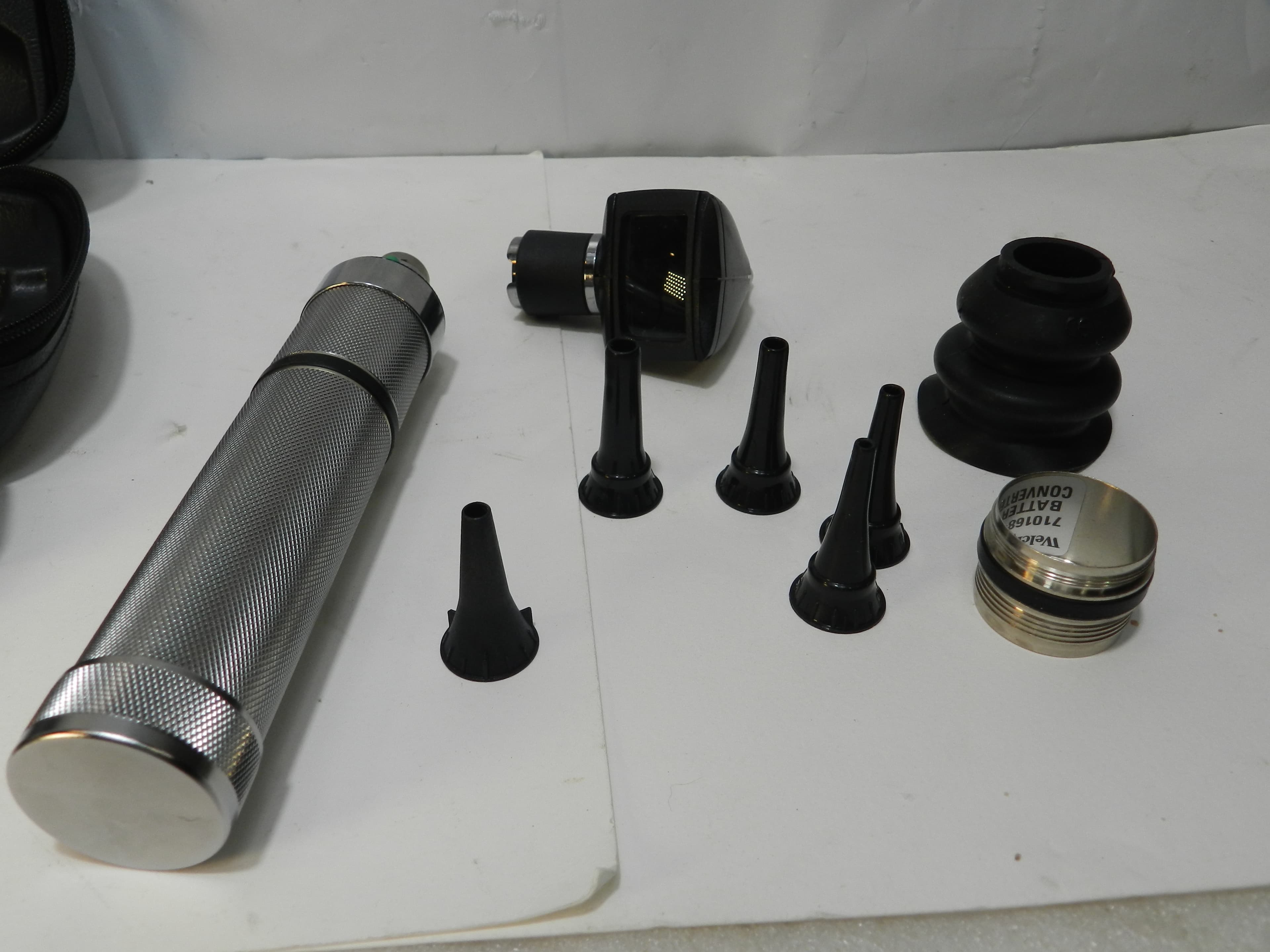 Welch Allyn Set  PanOptic Ophthalmoscope 11820 Retinoscope  w/ Case  P67K - Thumbnail 5