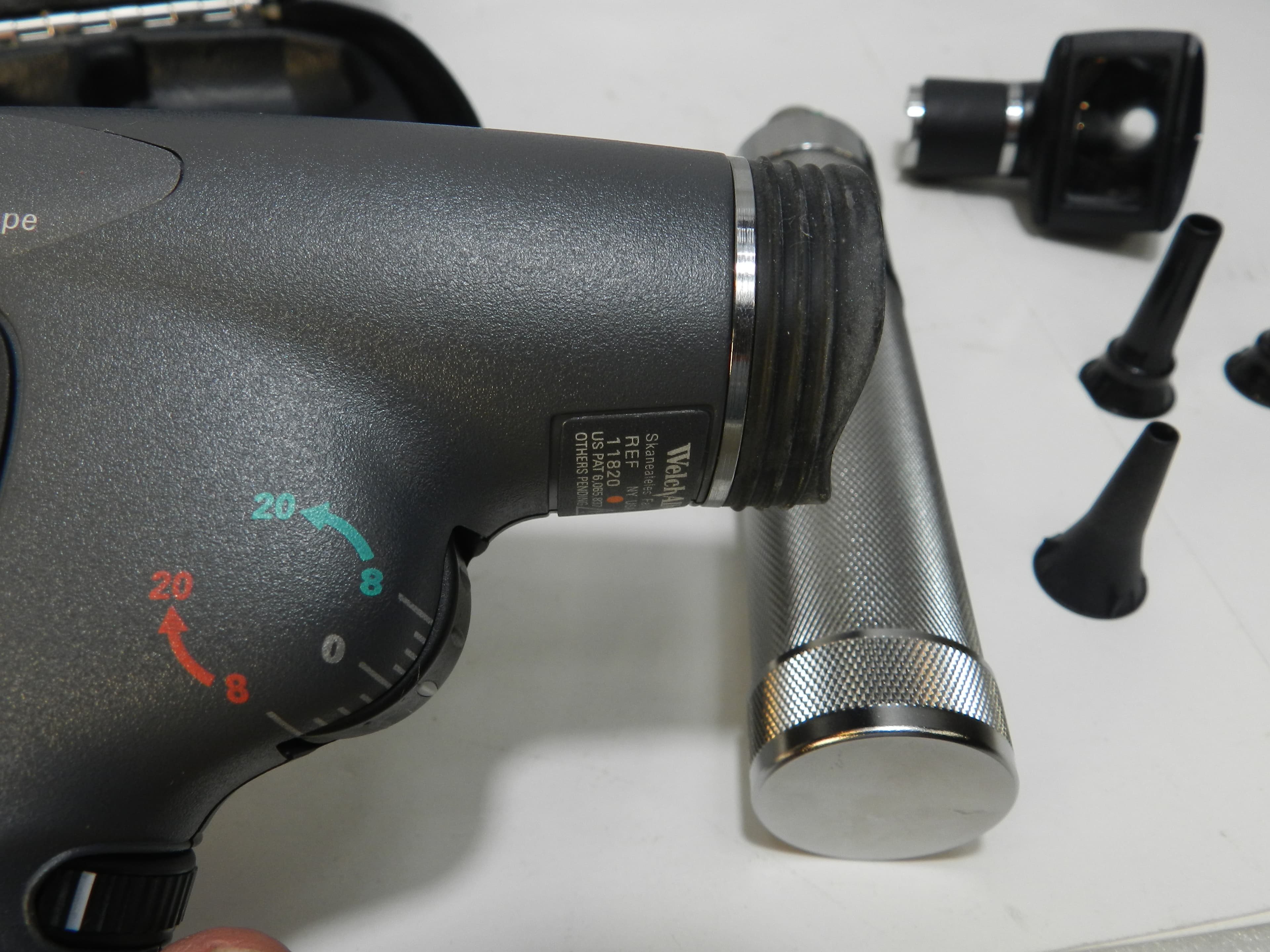 Welch Allyn Set  PanOptic Ophthalmoscope 11820 Retinoscope  w/ Case  P67K - Thumbnail 6