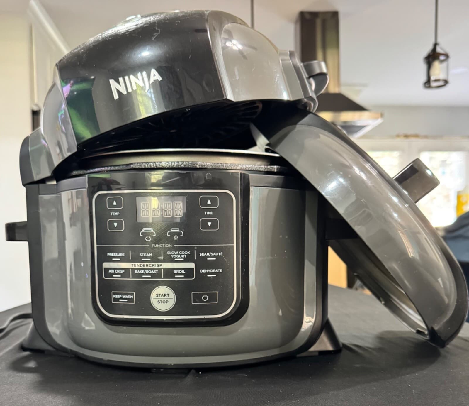 Ninja Foodi Pro 6.5-Quart Pressure Cooker with TenderCrisp - Thumbnail 2