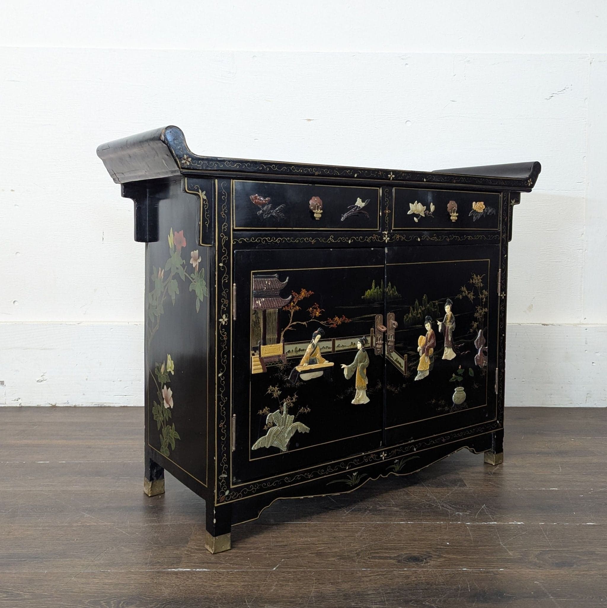 Chinese Cabinet - Thumbnail 14